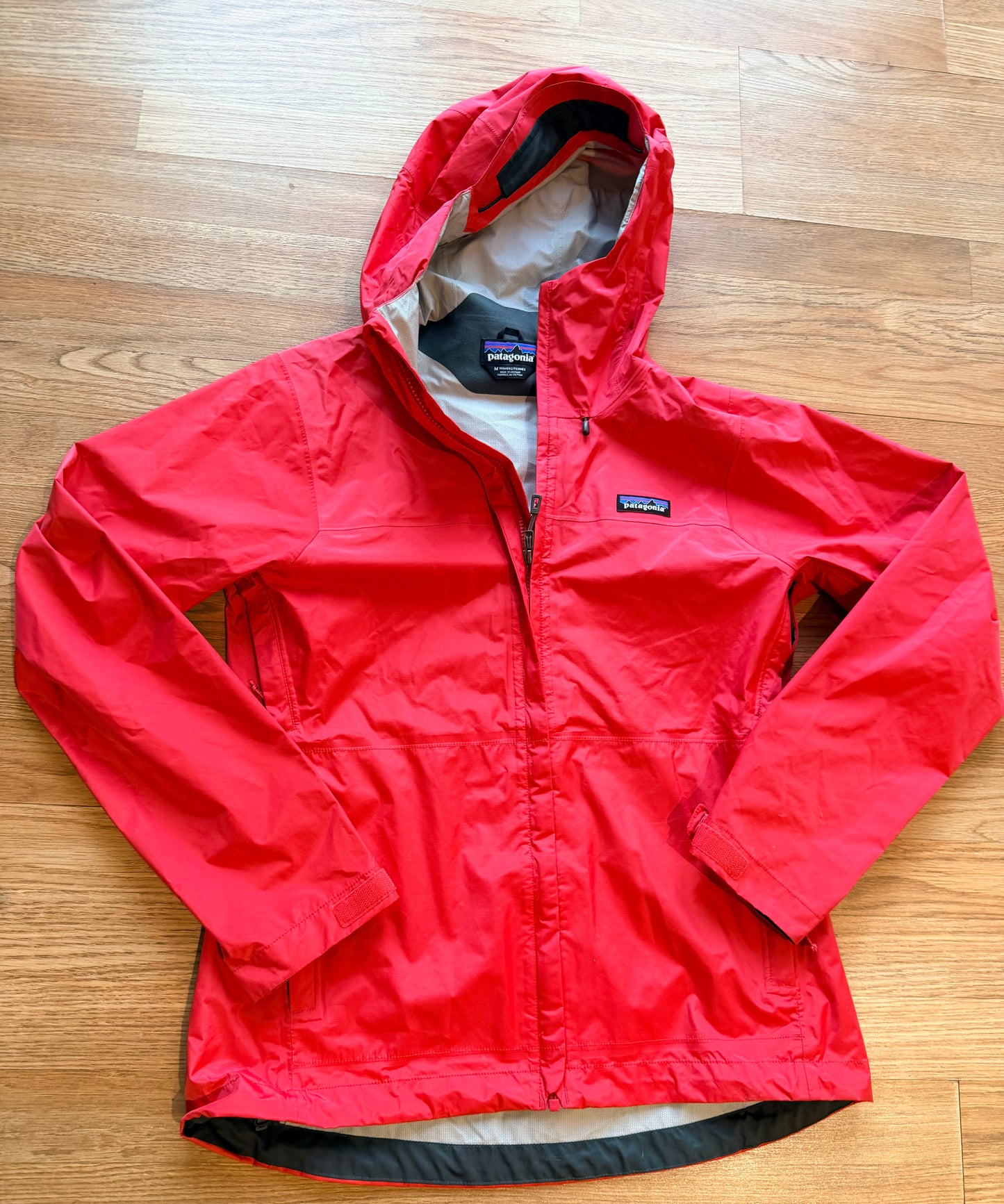 PATAGONIA JACKET (M)