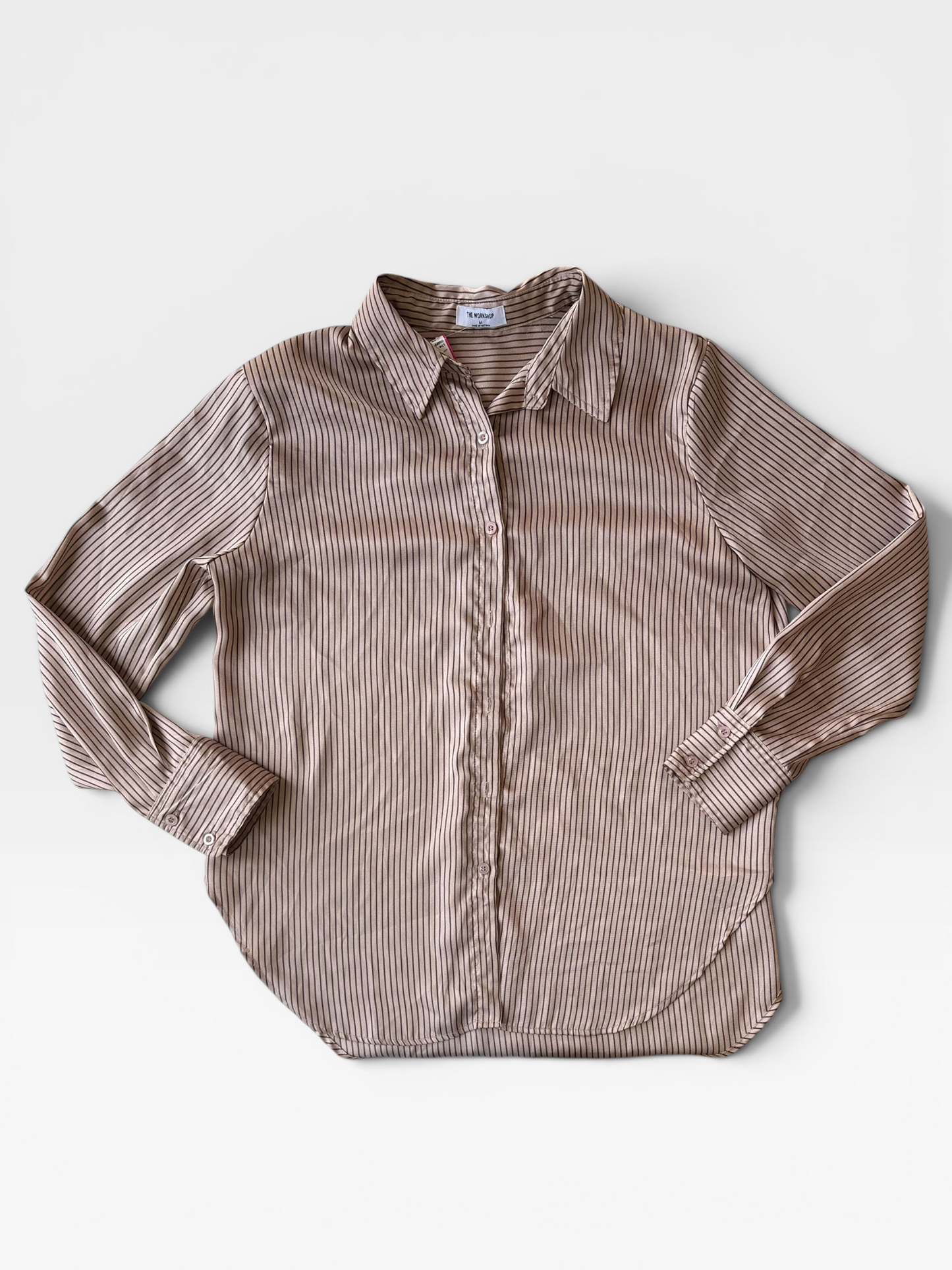 CHAMPANGE THE WORKSHOP BUTTON UP TOP M