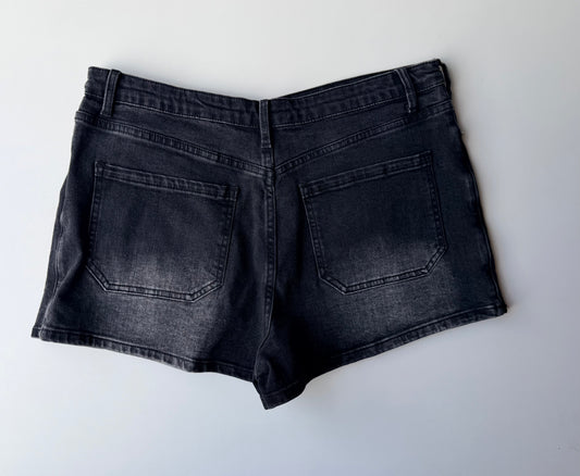 BLACK ALTRD STATE SKORT (NWOT) L