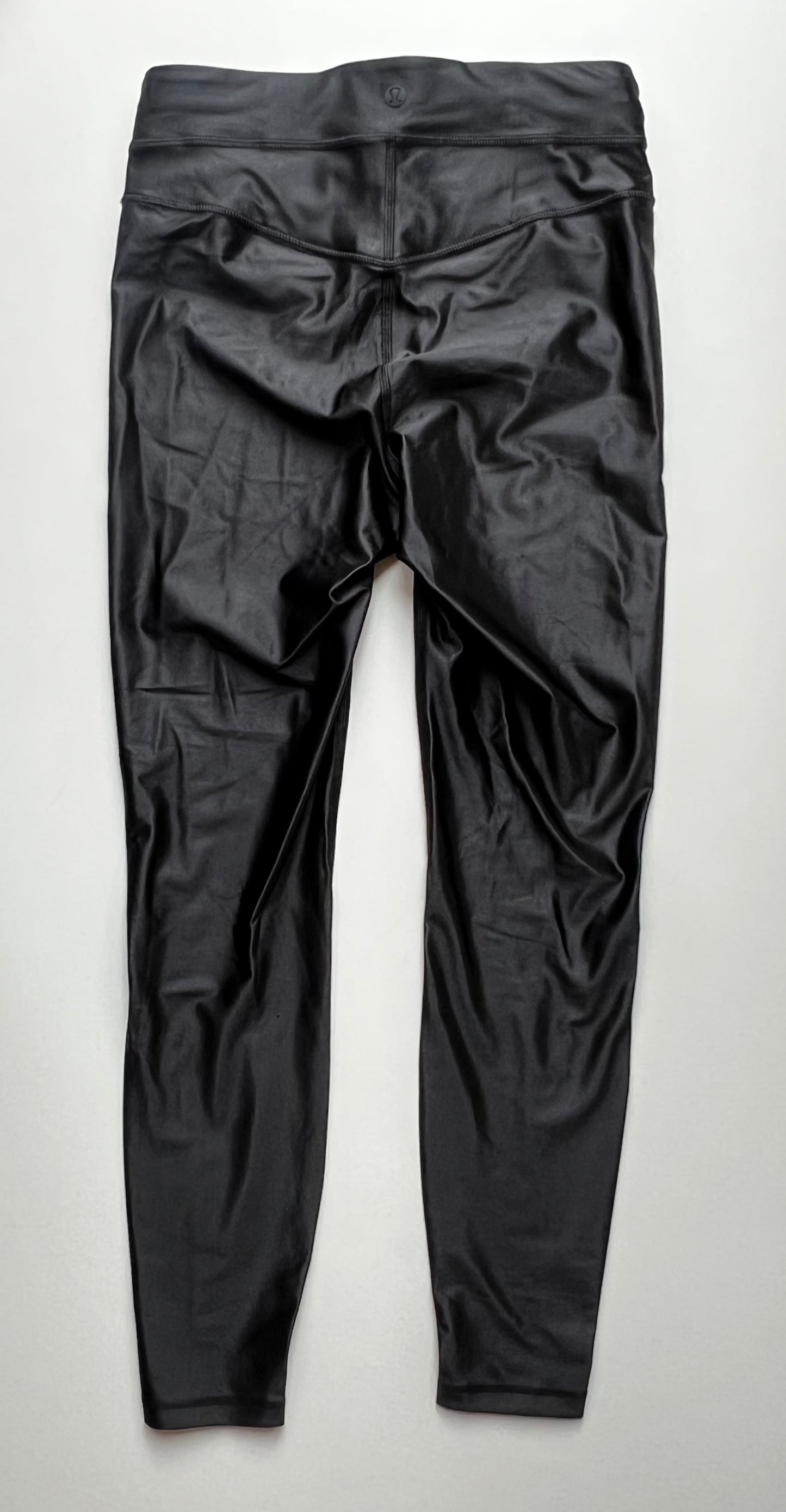 BLACK LULULEMON LEGGINGS 6