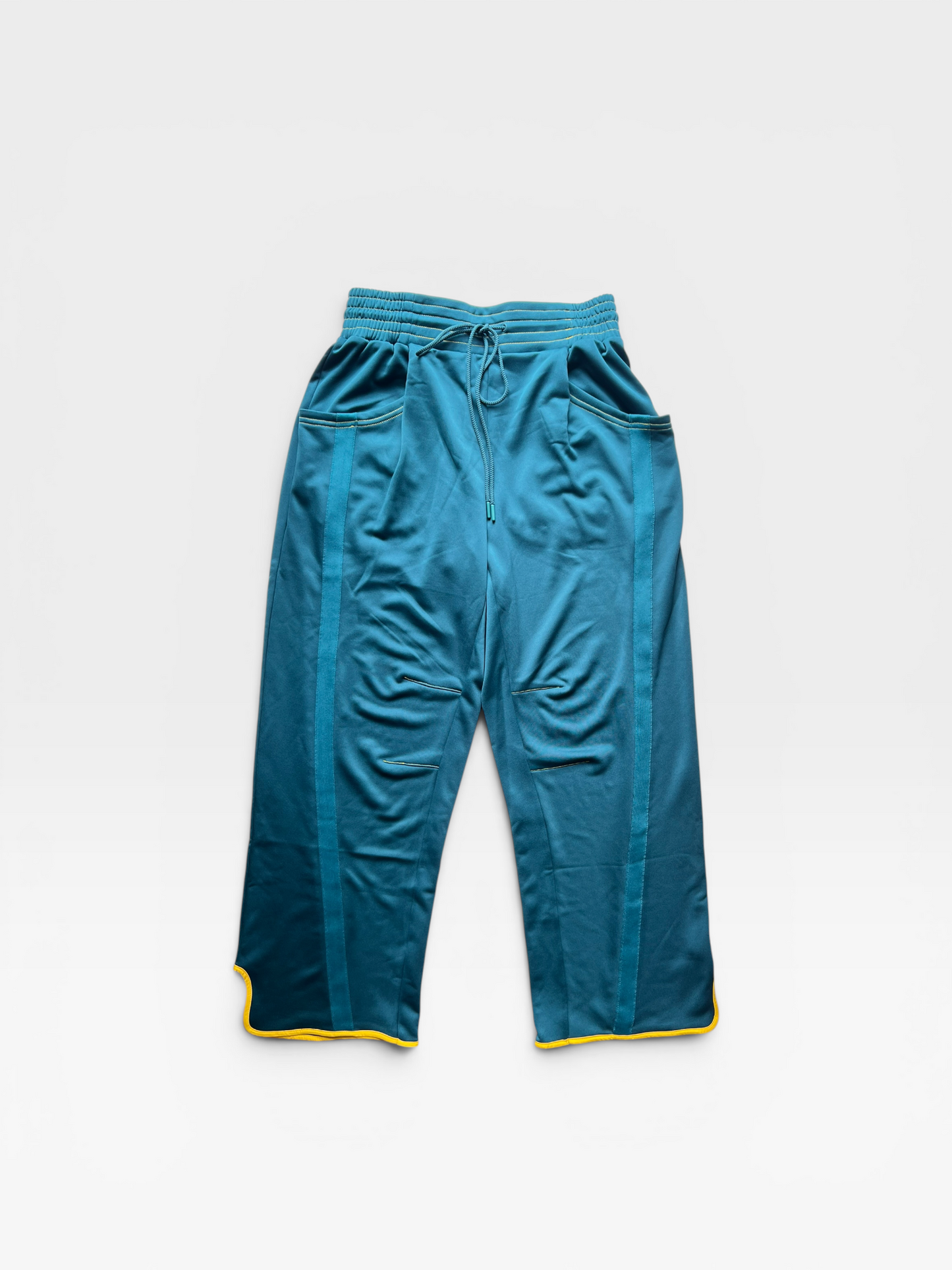 FP MOVEMENT PANTS (NWT $148) M
