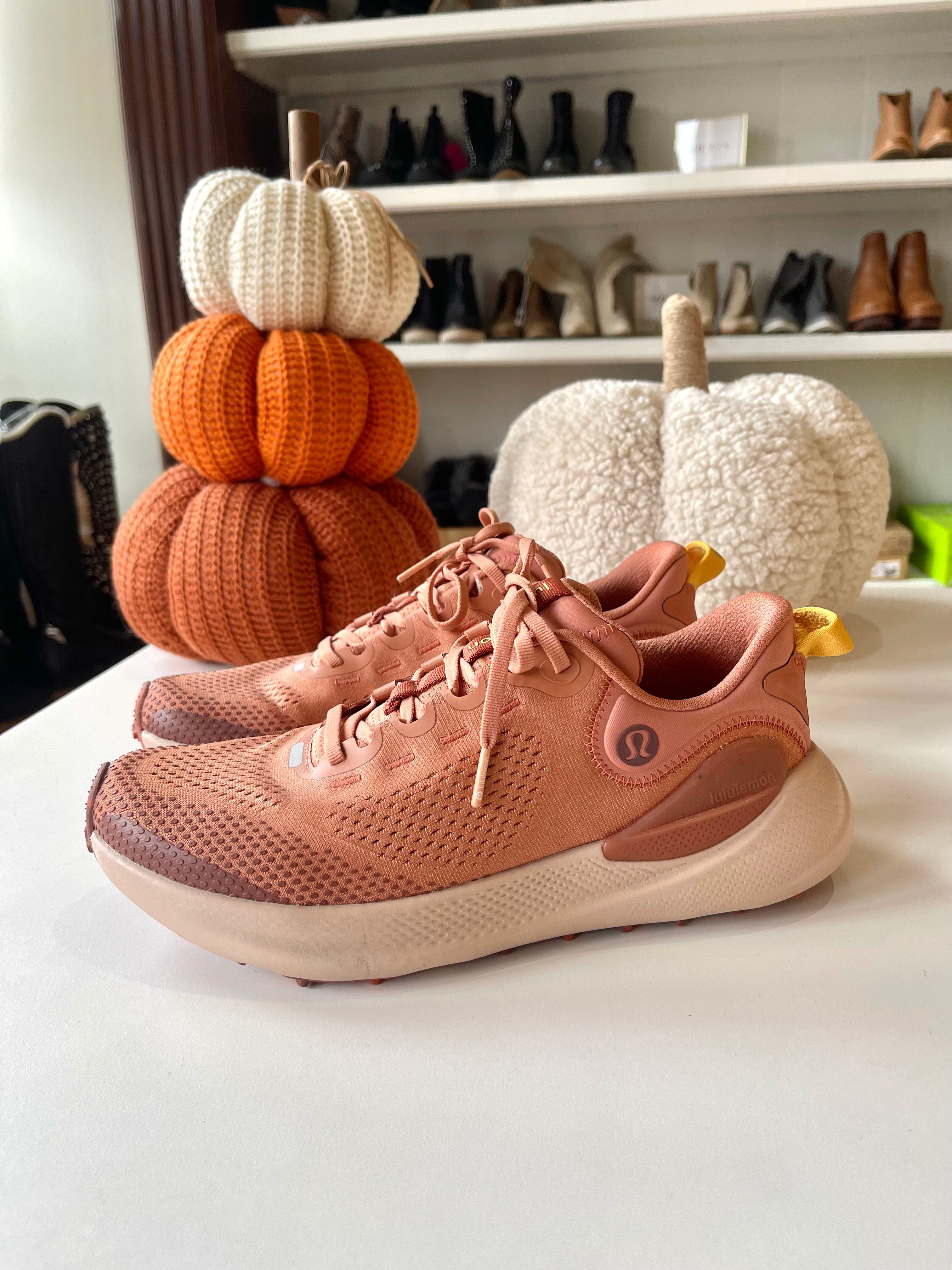 LULULEMON SHOES 9.5
