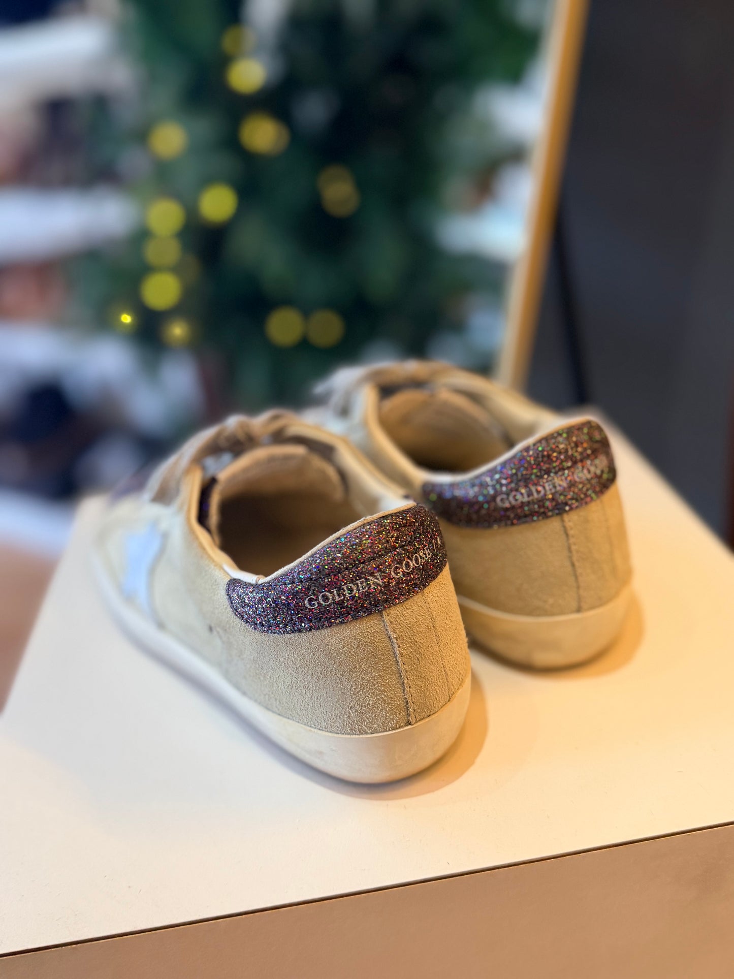 GOLDENGOOSE SHOES 35