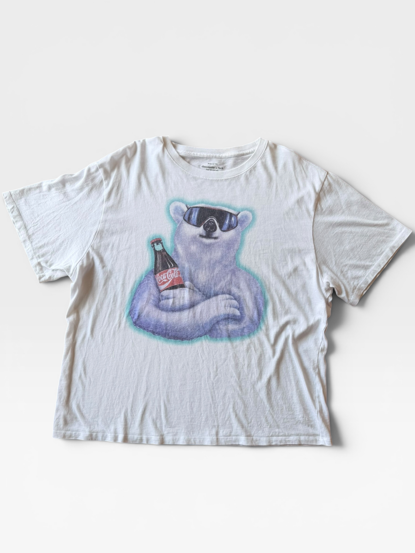WHITE ABERCROMBIE "COKE" TSHIRT XL