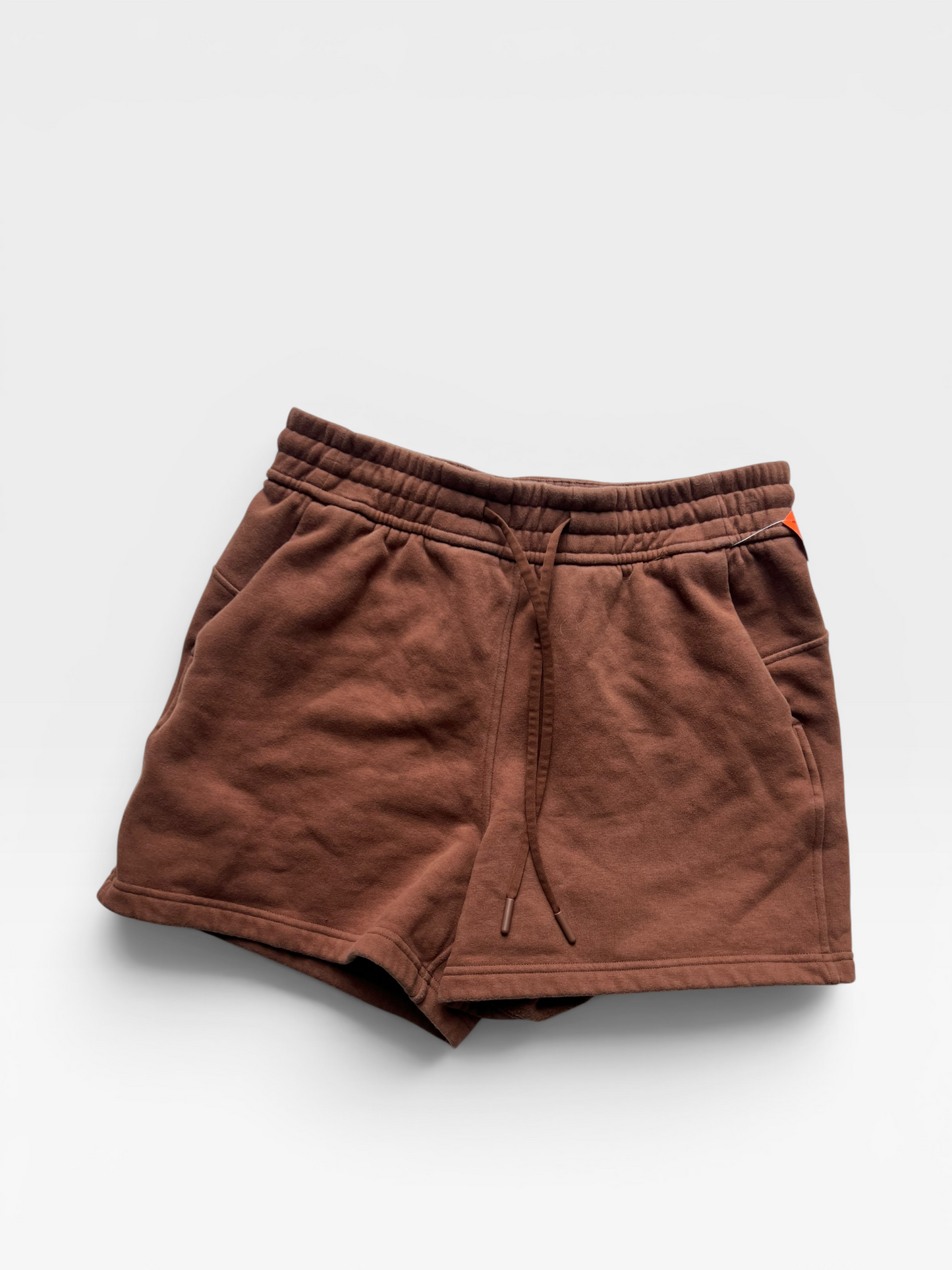 BROWN LULULEMON SHORTS 6