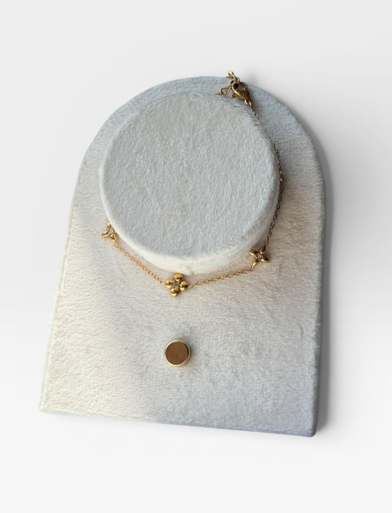 18K GOLD FLOWER BRACELET