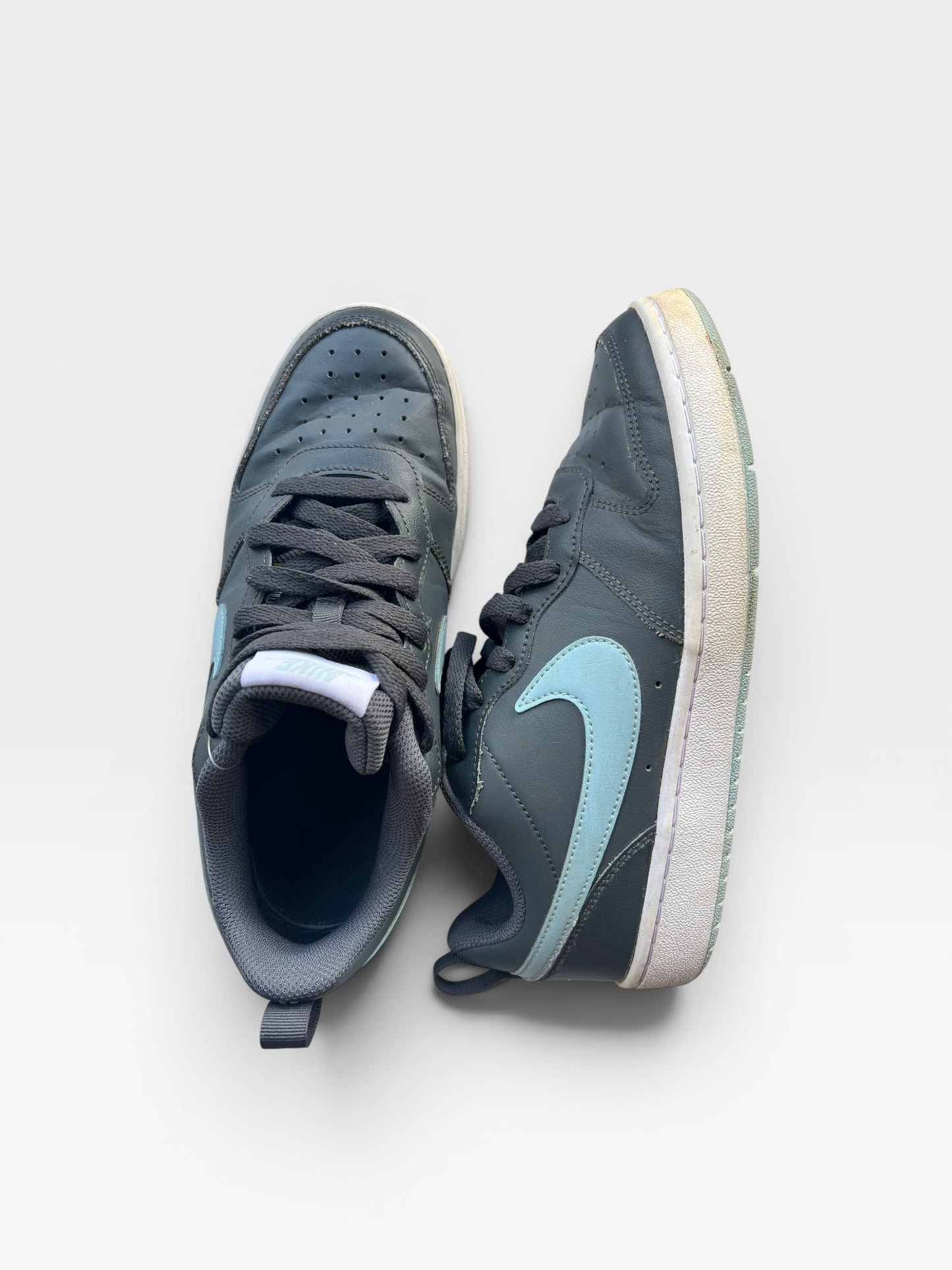 GREY/BLUE NIKE SHOES Y7/8.5