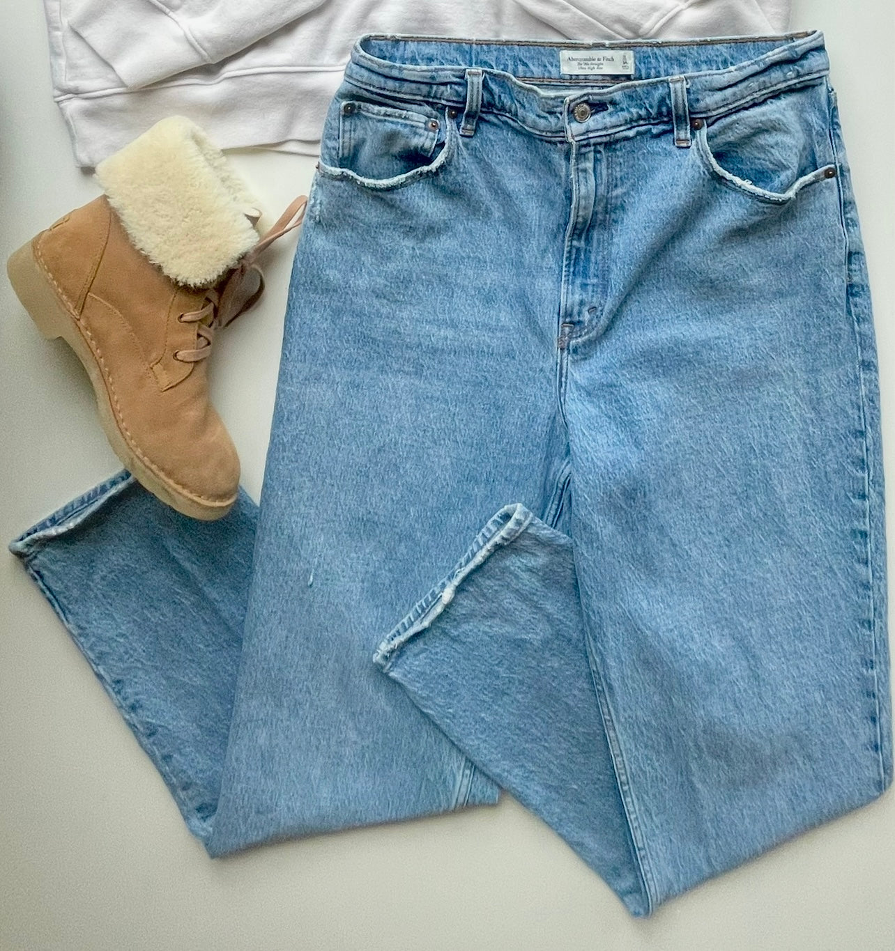 ABERCROMBIE JEANS 32
