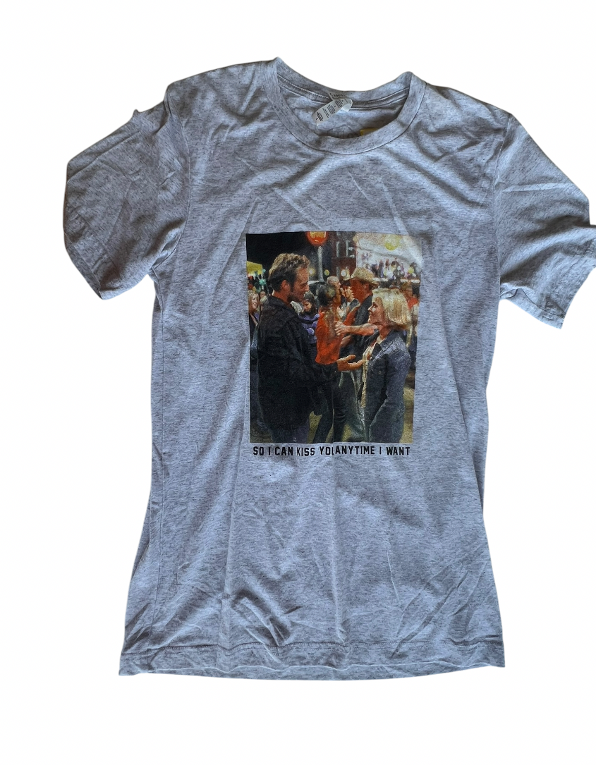 GREY TSHIRT "SO I CAN KISS YOU ANYTIME I WANT" S