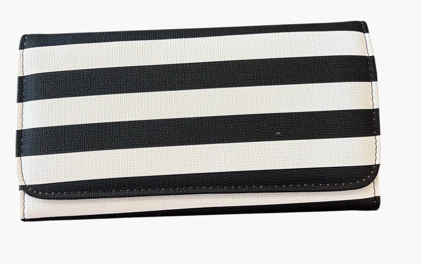 BLACK/WHITE KUT WALLET