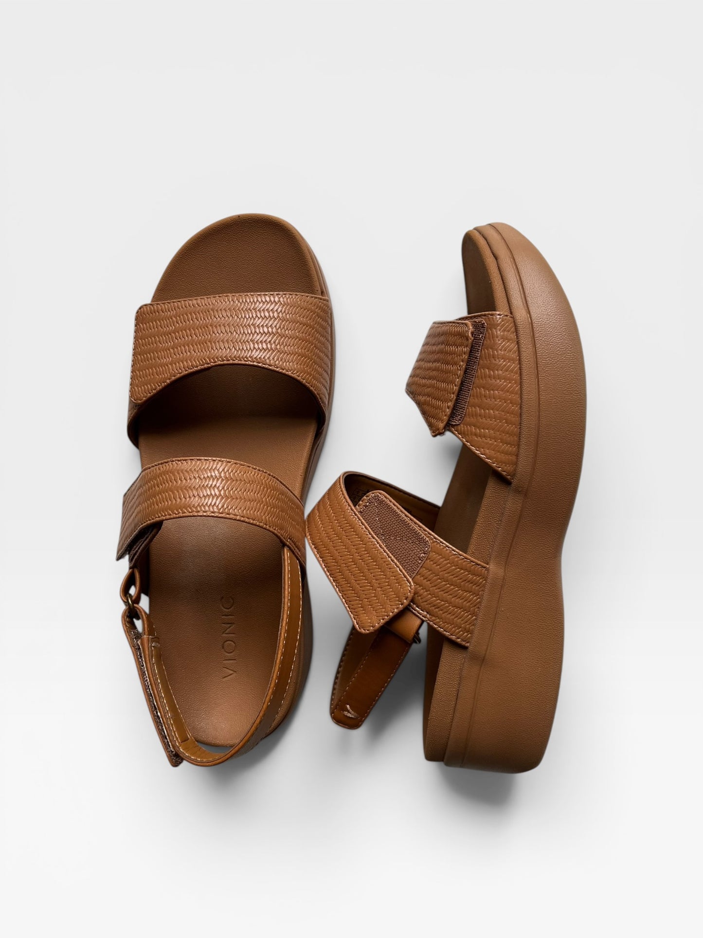VIONIC SHOES TAN 7