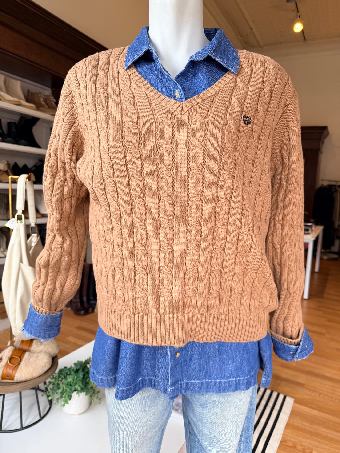 LUNA PIER BUTTON UP L