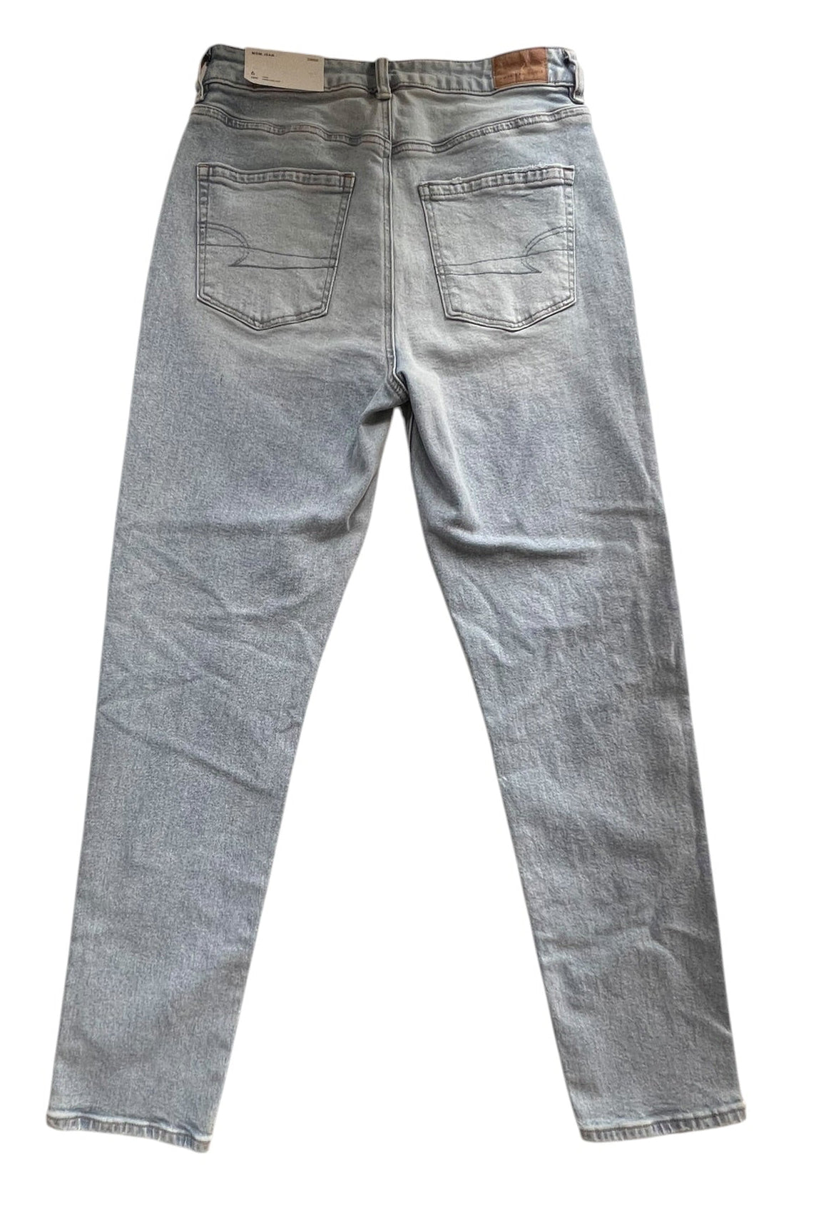 AMERICAN EAGLE JEANS 6 (NWT)