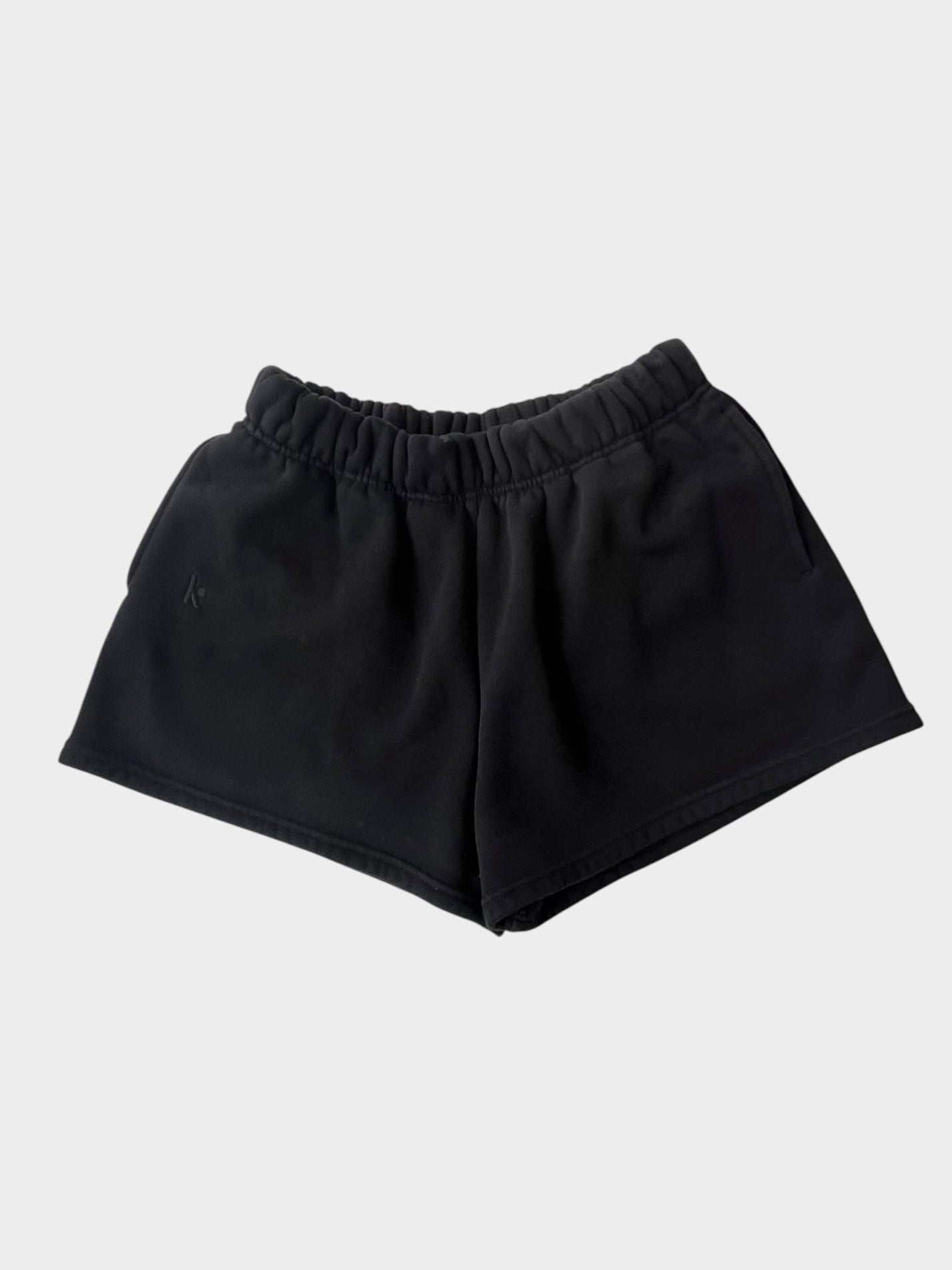 BLACK KAMO SHORTS MEDIUM