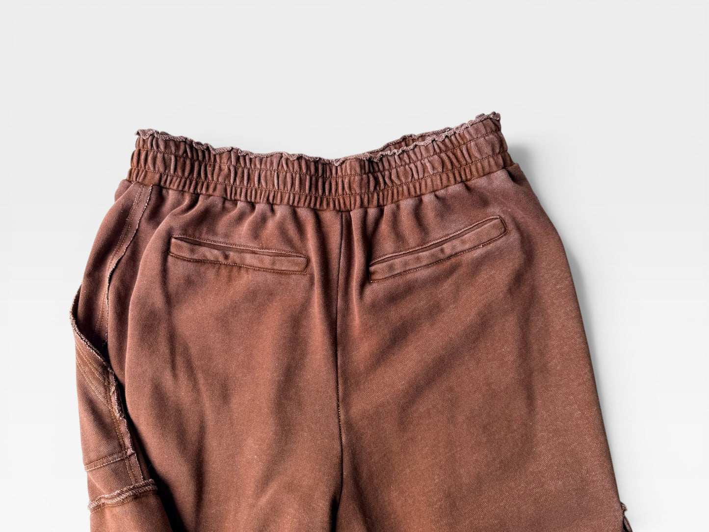 BROWN DAILY PRACTICE SWEATPANTS M
