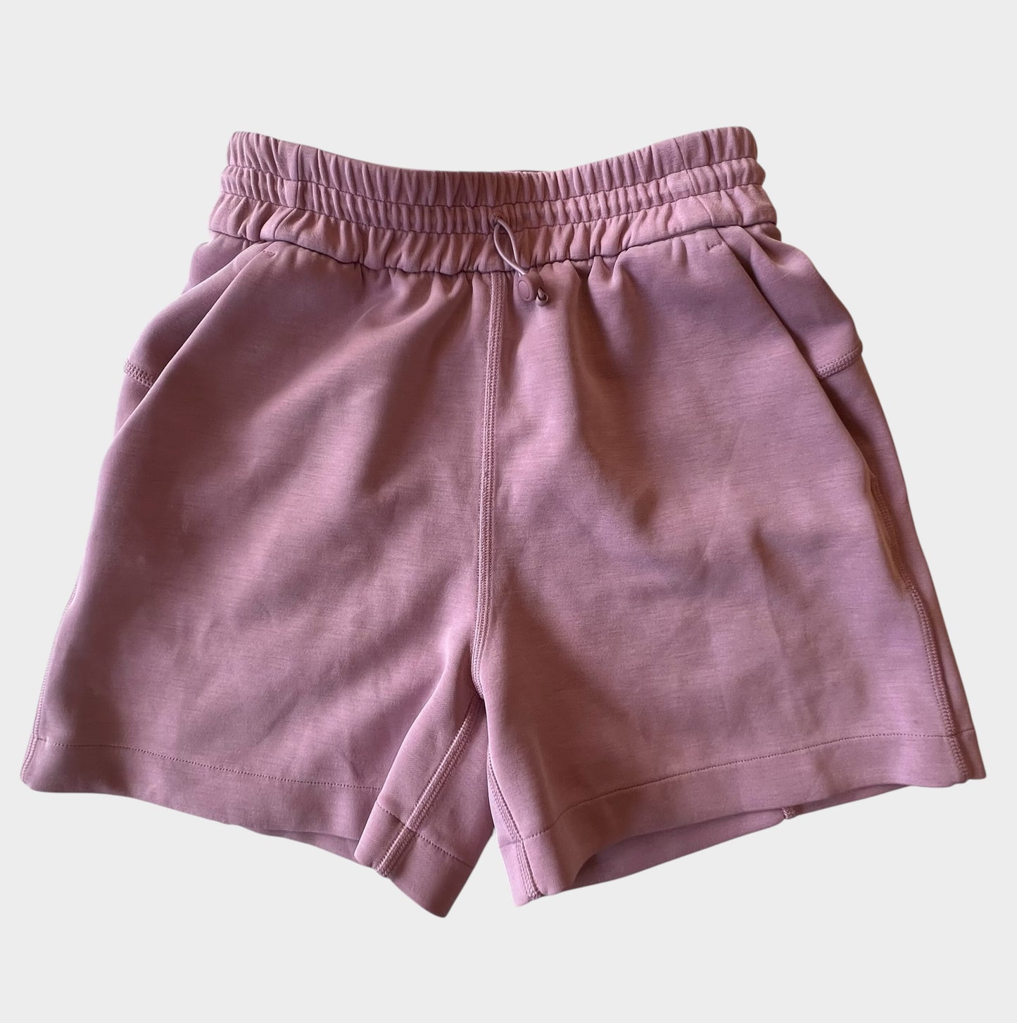 LULULEMON SHORTS 0