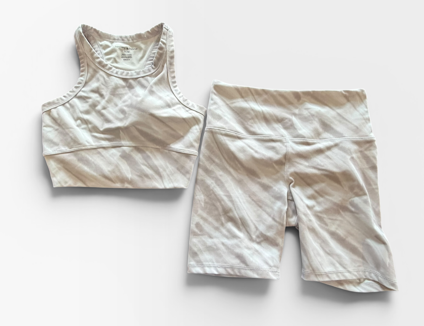 TAN AND WHITE HARMONY & BALANCE SET M
