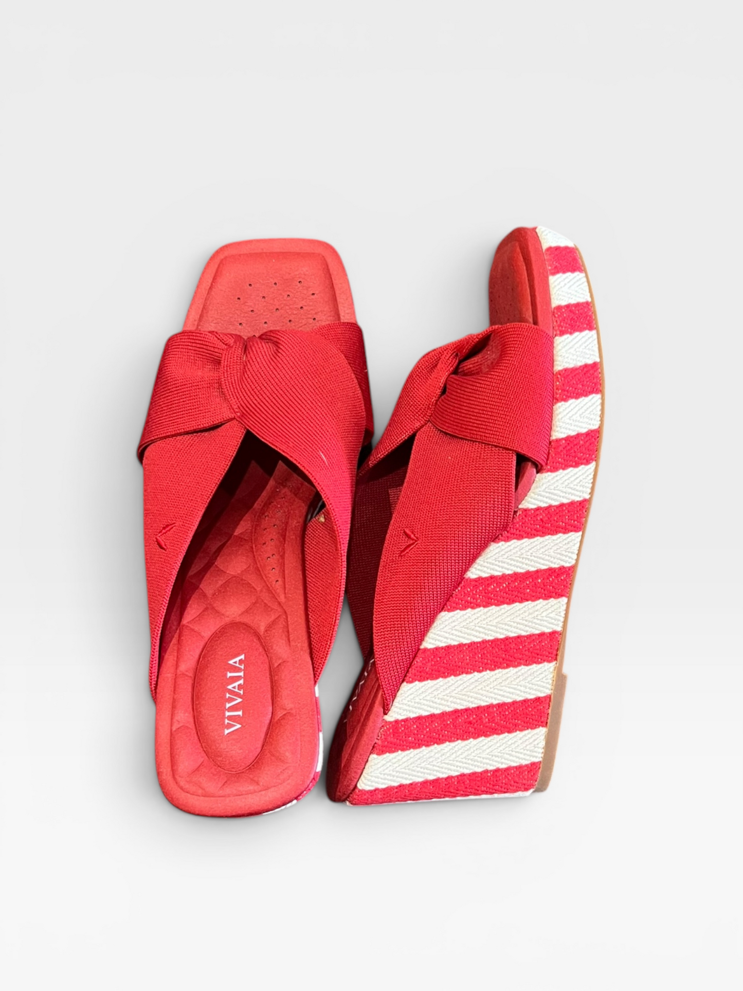 RED/WHITE VIVAIA WEDGE 39.5