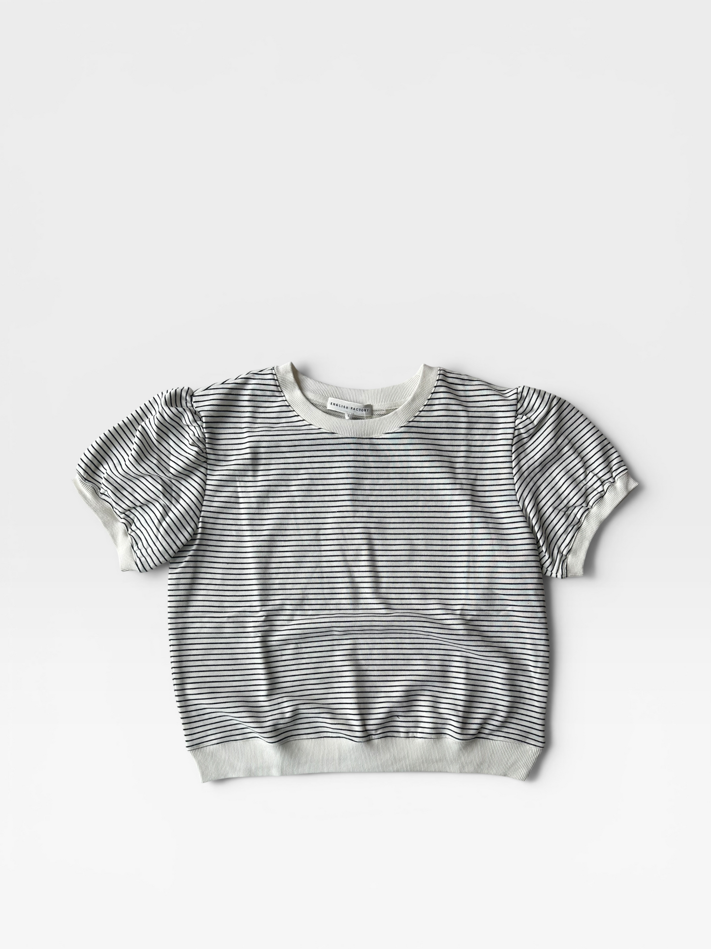 WHITE/BLACK ENGLISH FACTORY TOP (NWT $75) L