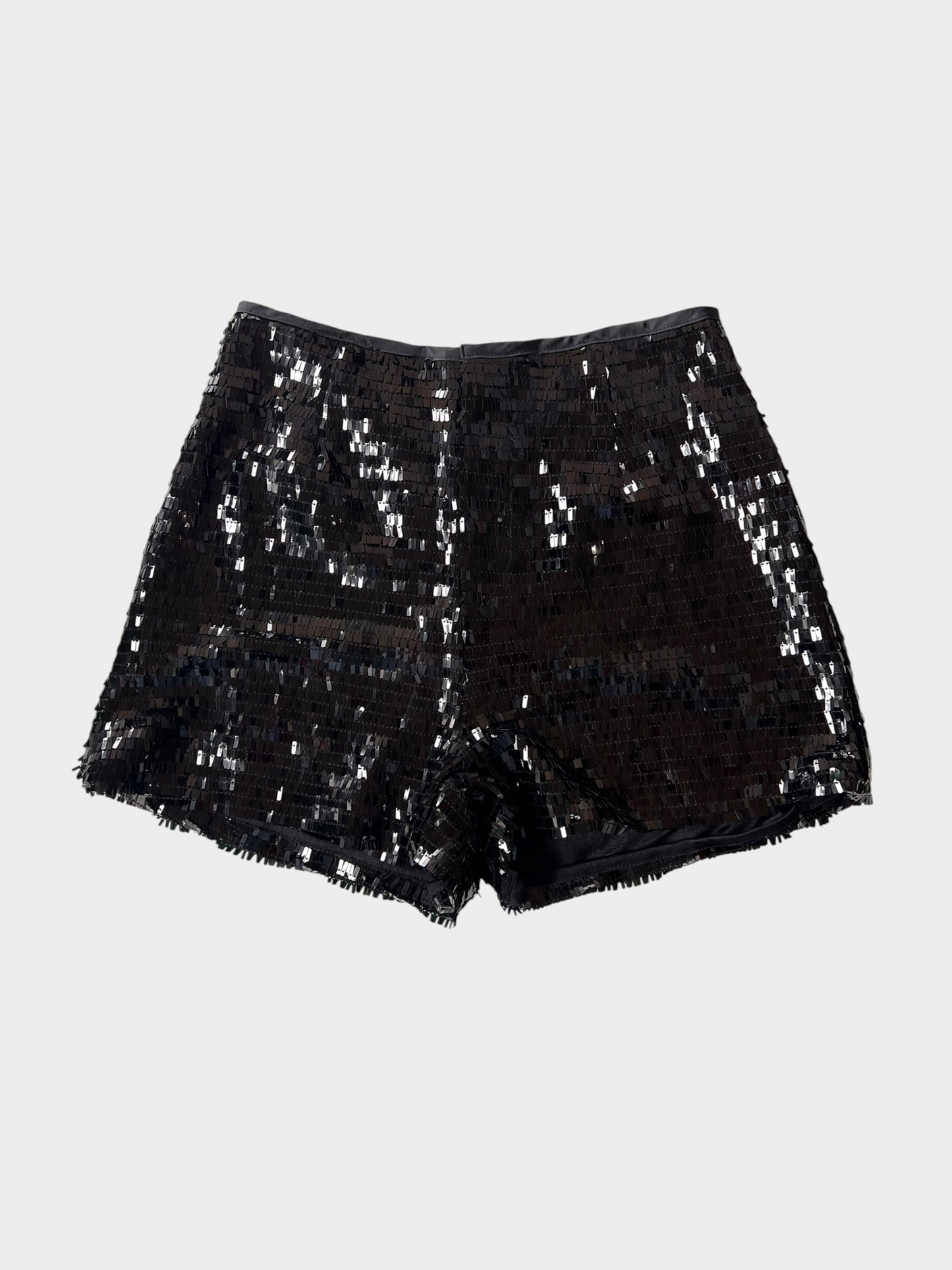 BLACK SHORTS M