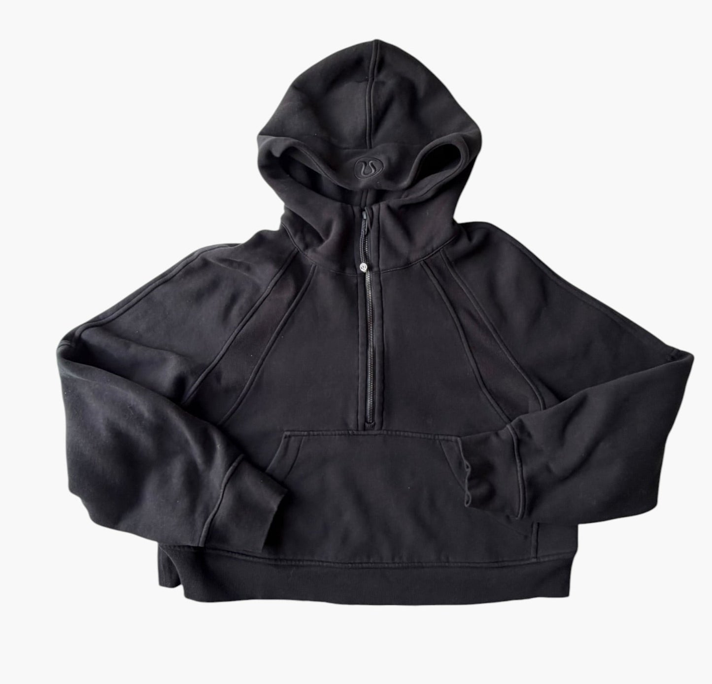 BLACK LULULEMON SCUBA M/L