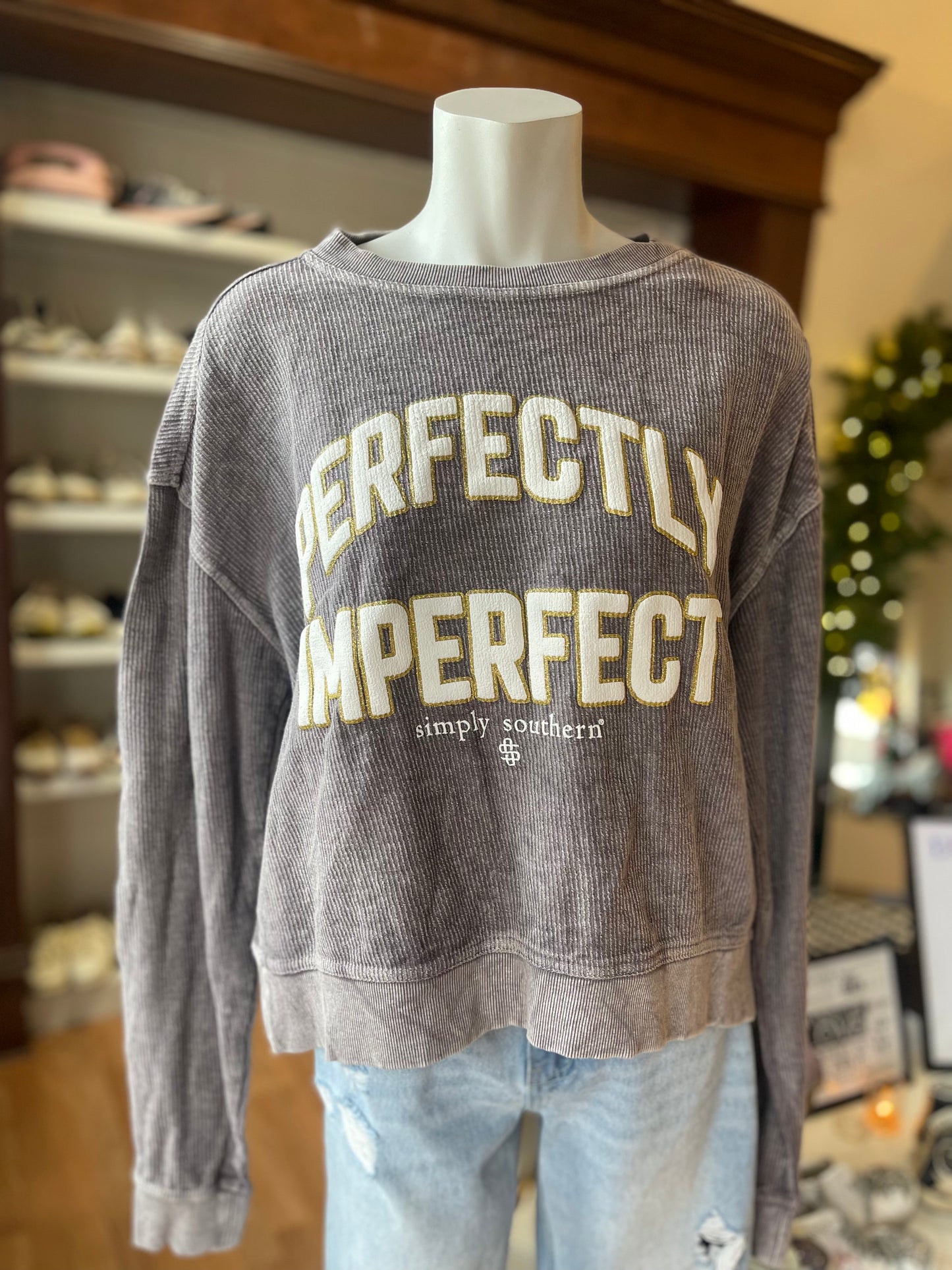 SIMPLY SOUTHERN PULLOVER (L)