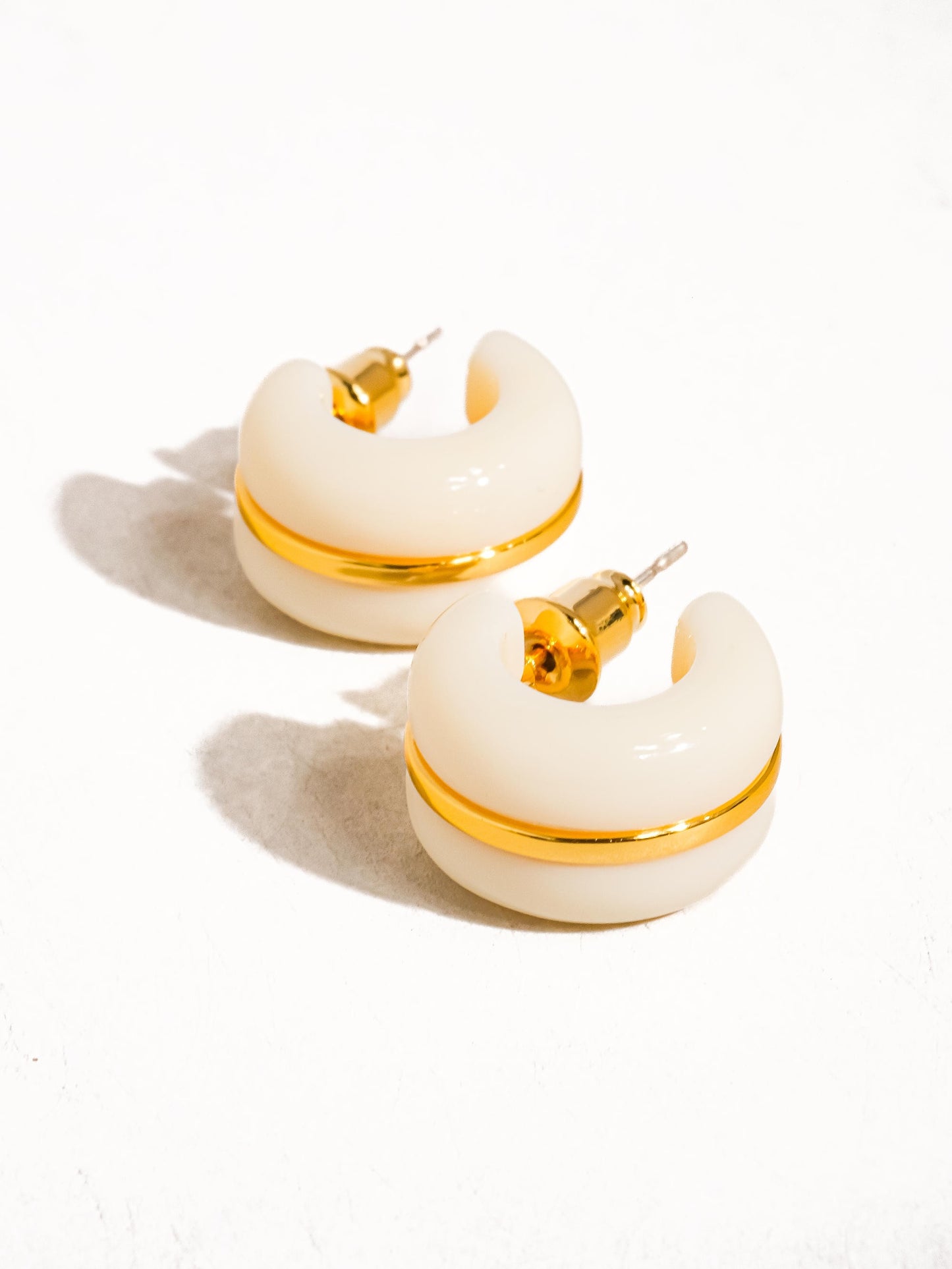 BEIGE SMALL CC HOOP EARRINGS