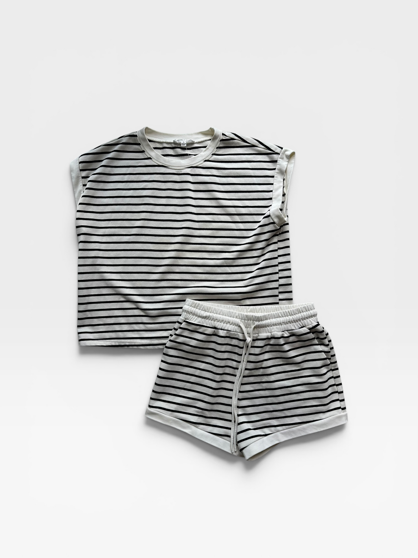 BLACK/WHITE STRIPE SEWN + SEEN S