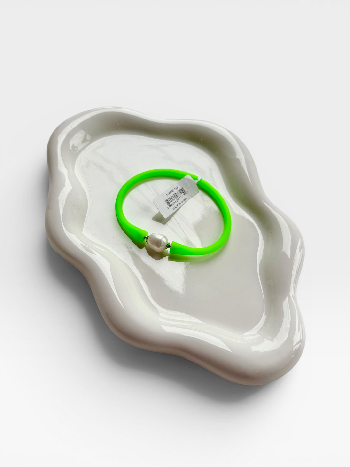 LIME CANVAS SILICONE PEARL BRACELET (NWT)