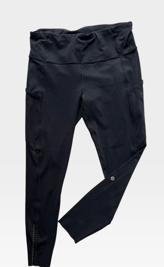 BLACK LULULEMON LEGGINGS 10