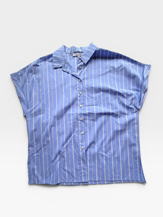 BLUE/WHITE OLIVICEOUS TOP (NWT) M