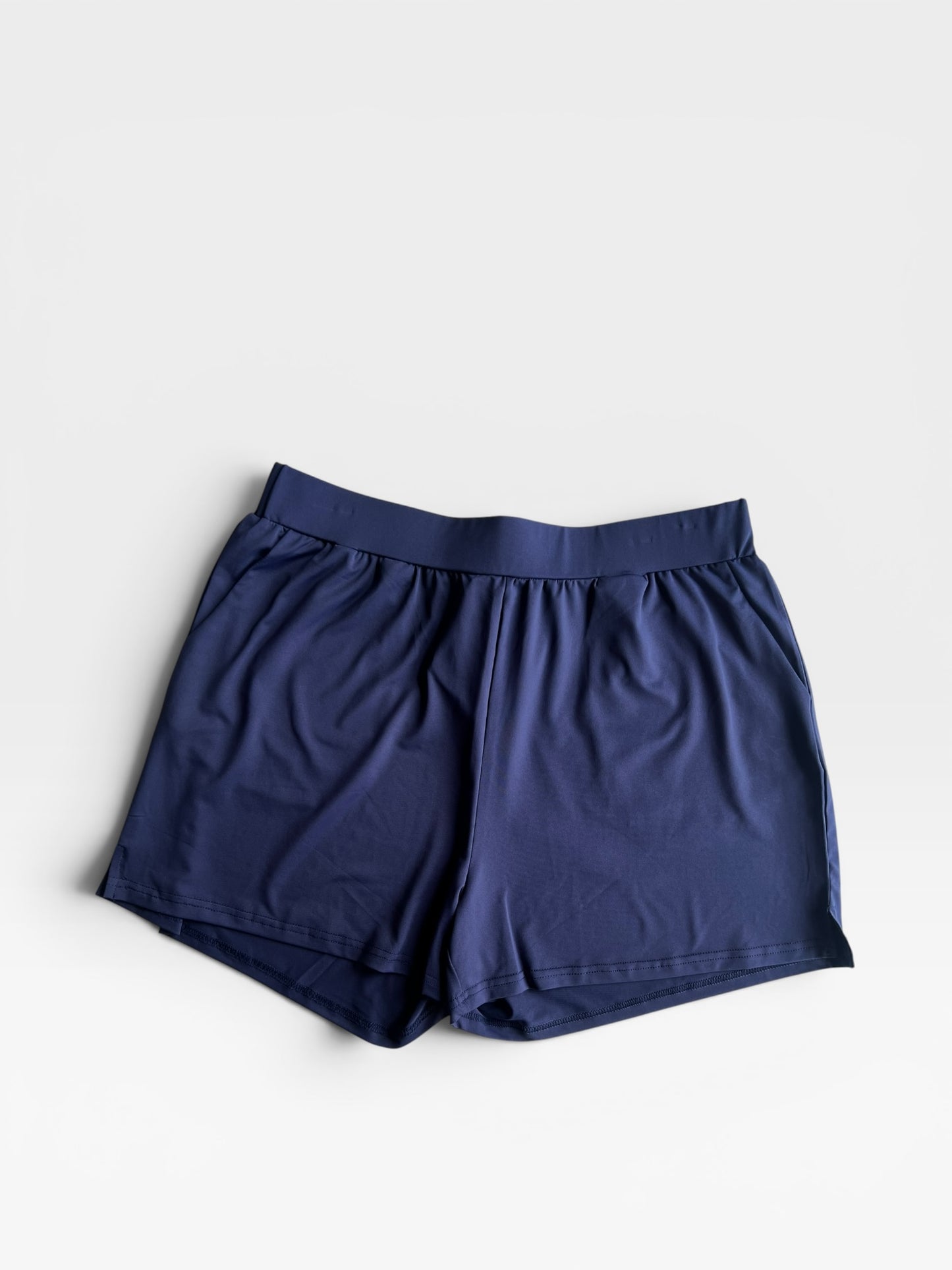 NAVY BUCKLEY SHORTS L