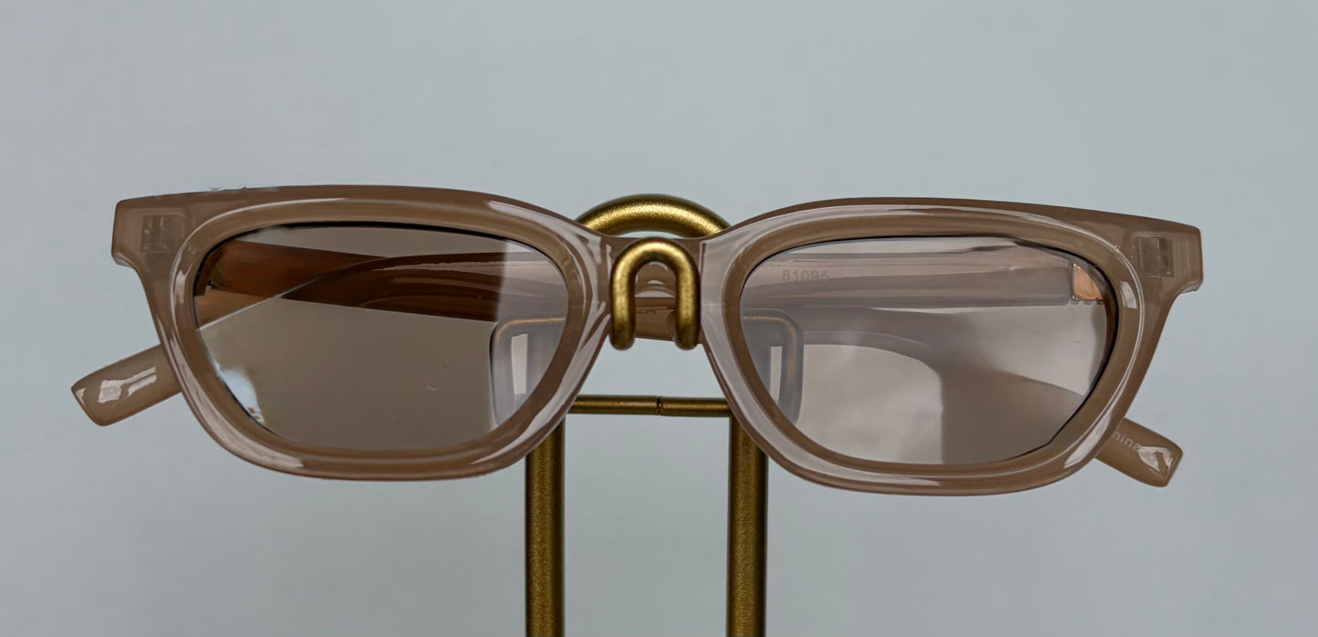 TAN WIDE CAT SUNNIES