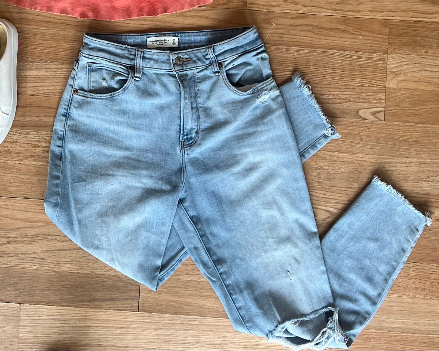 ABERCROMBIE JEANS 28