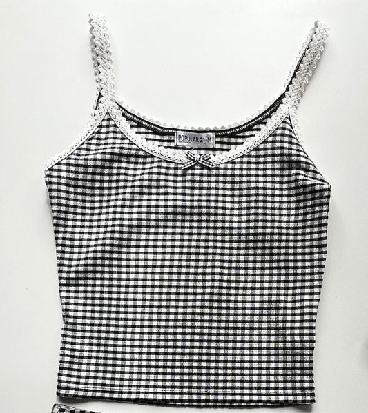 BLACK AND WHITE POPULAR TANK M