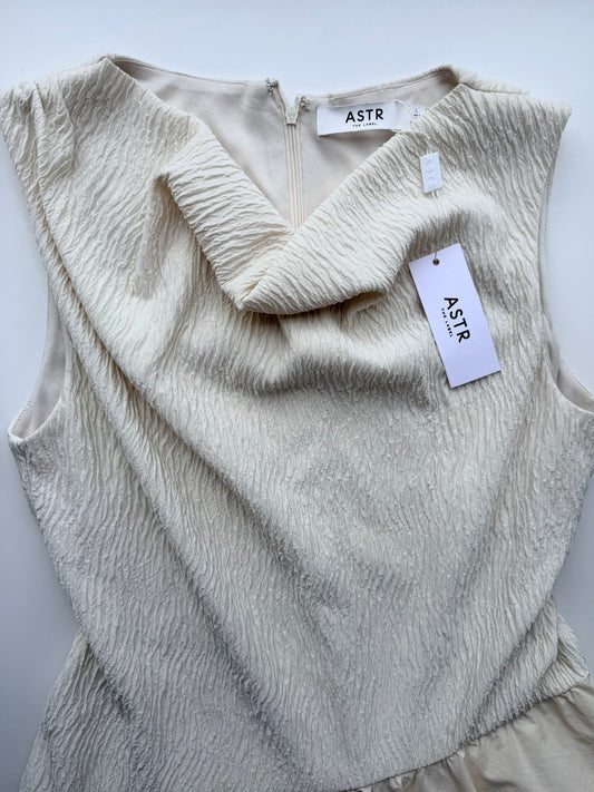 ASTR DRESS (NWT) L
