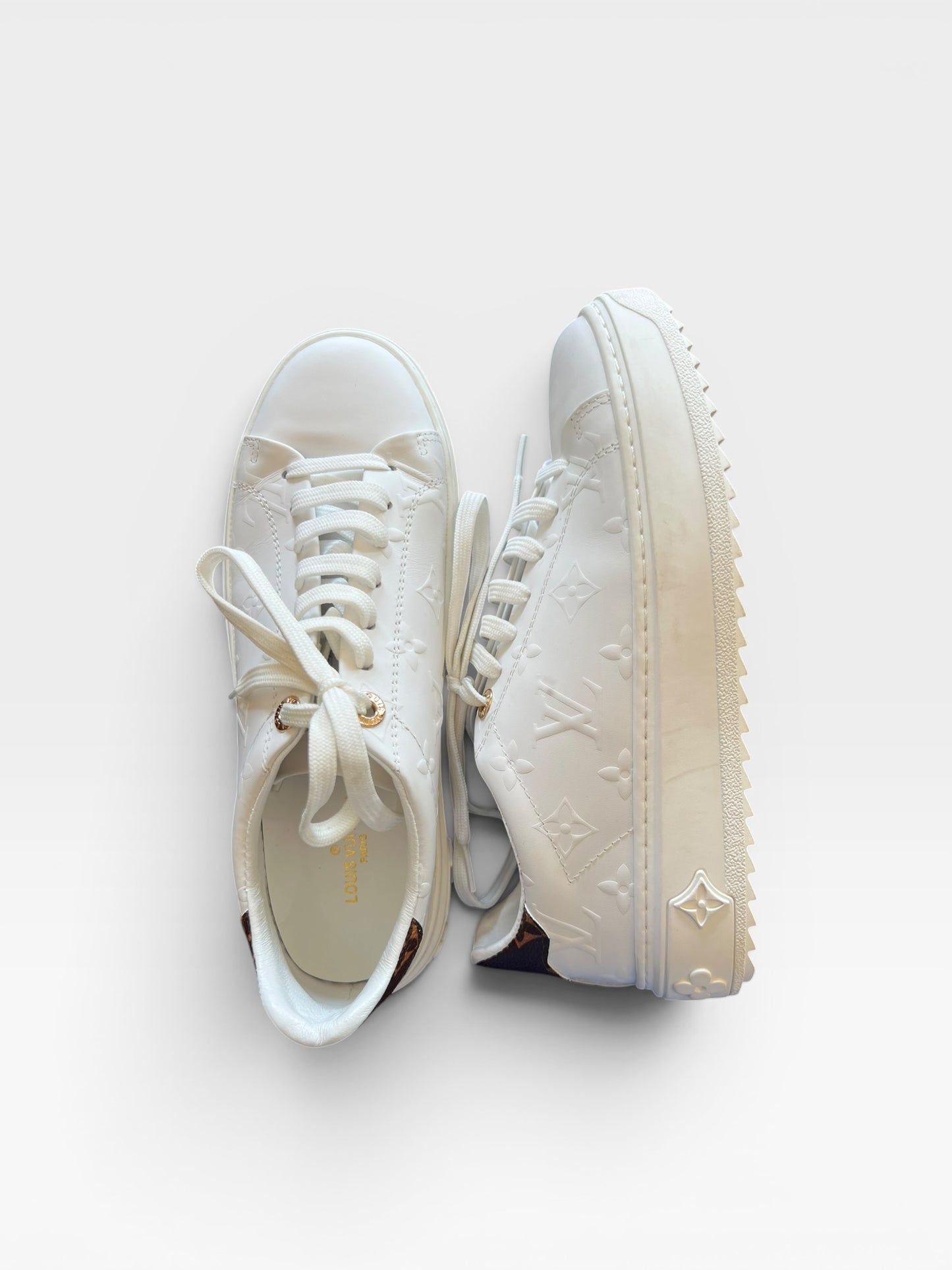 LV WHITE SNEAKERS (NOT AUTH) 8