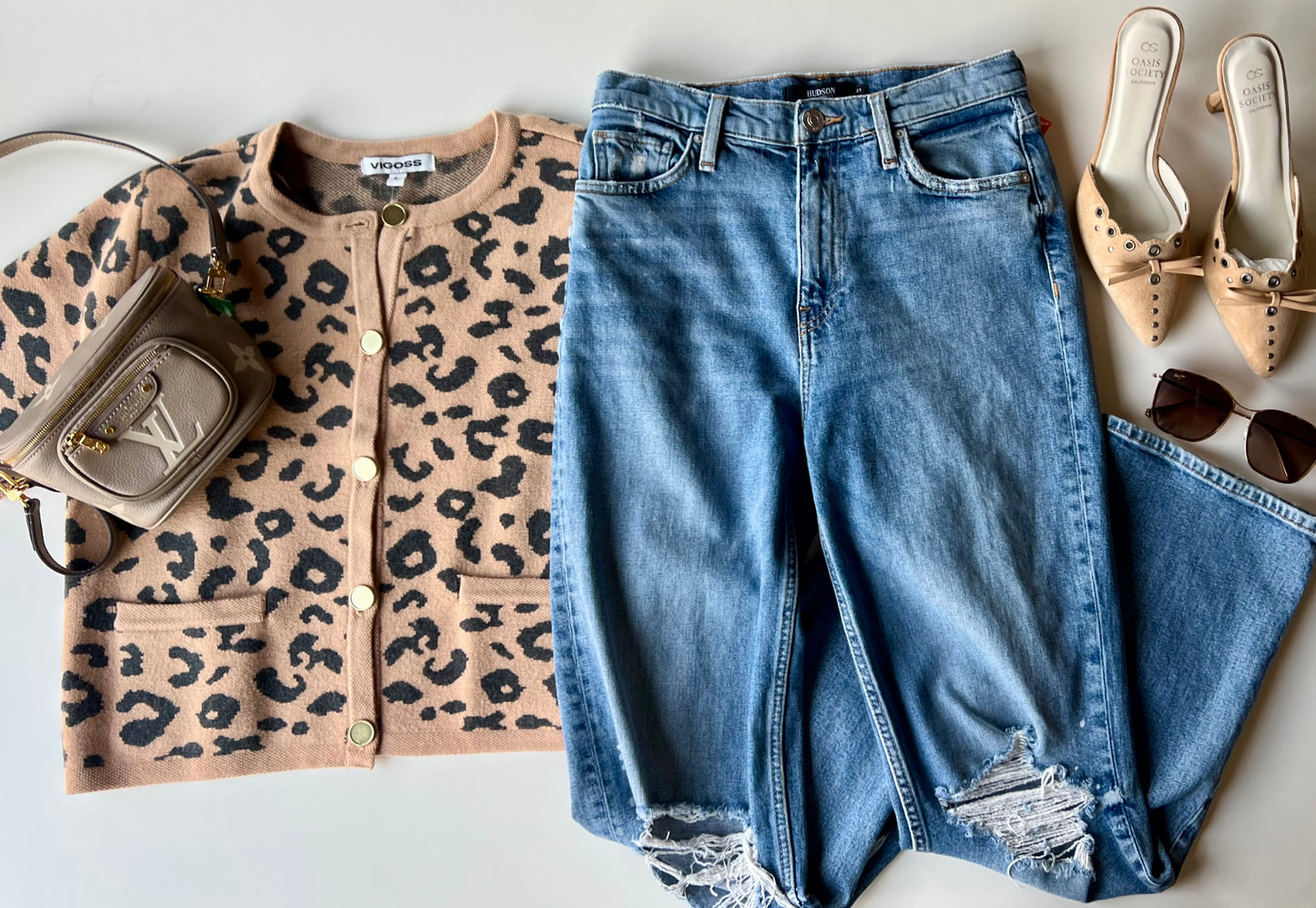 VIGOSS SWEATER L (NWT)