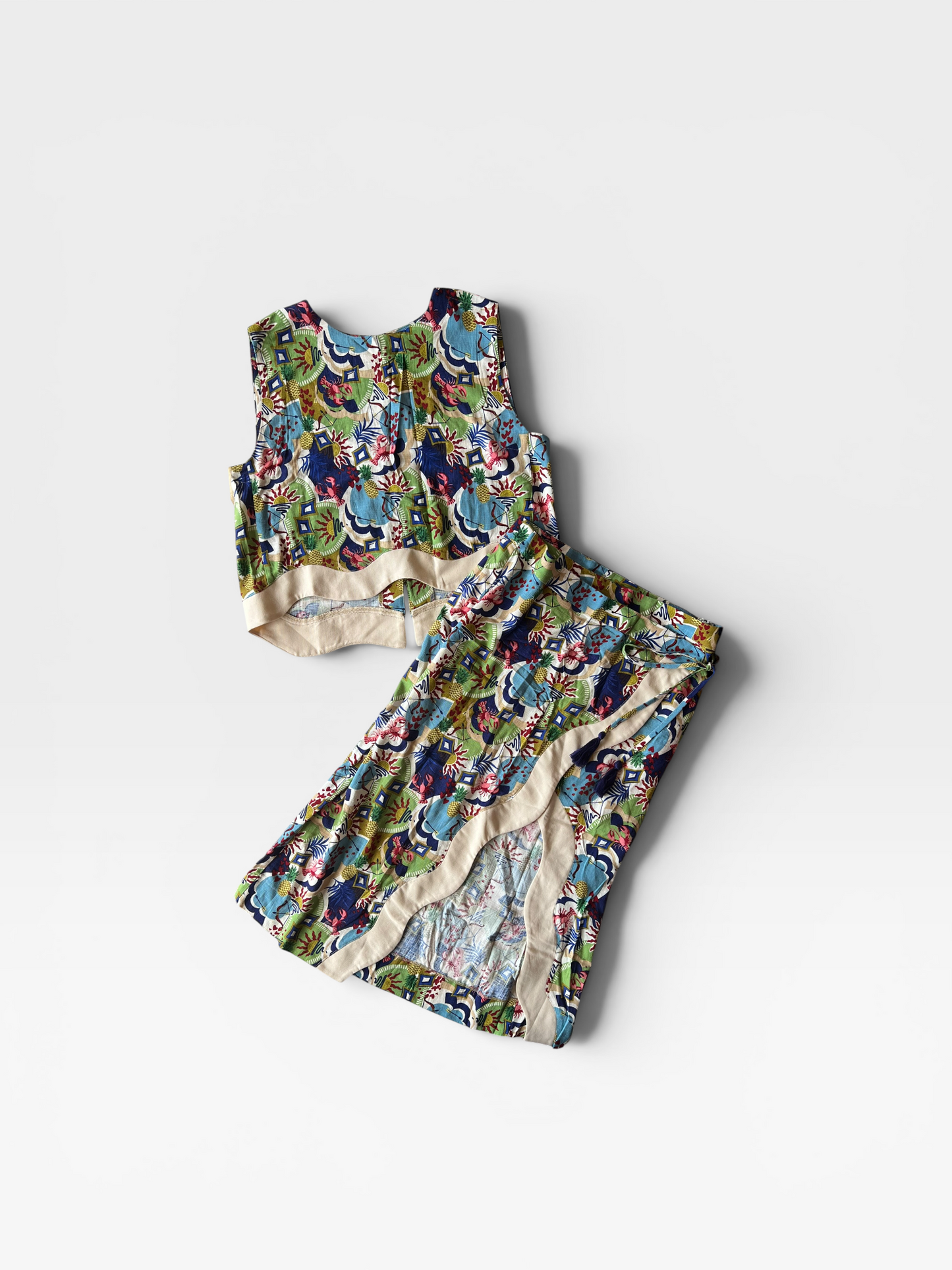 CRAB "FATE" MATCHING SET (NWT) M