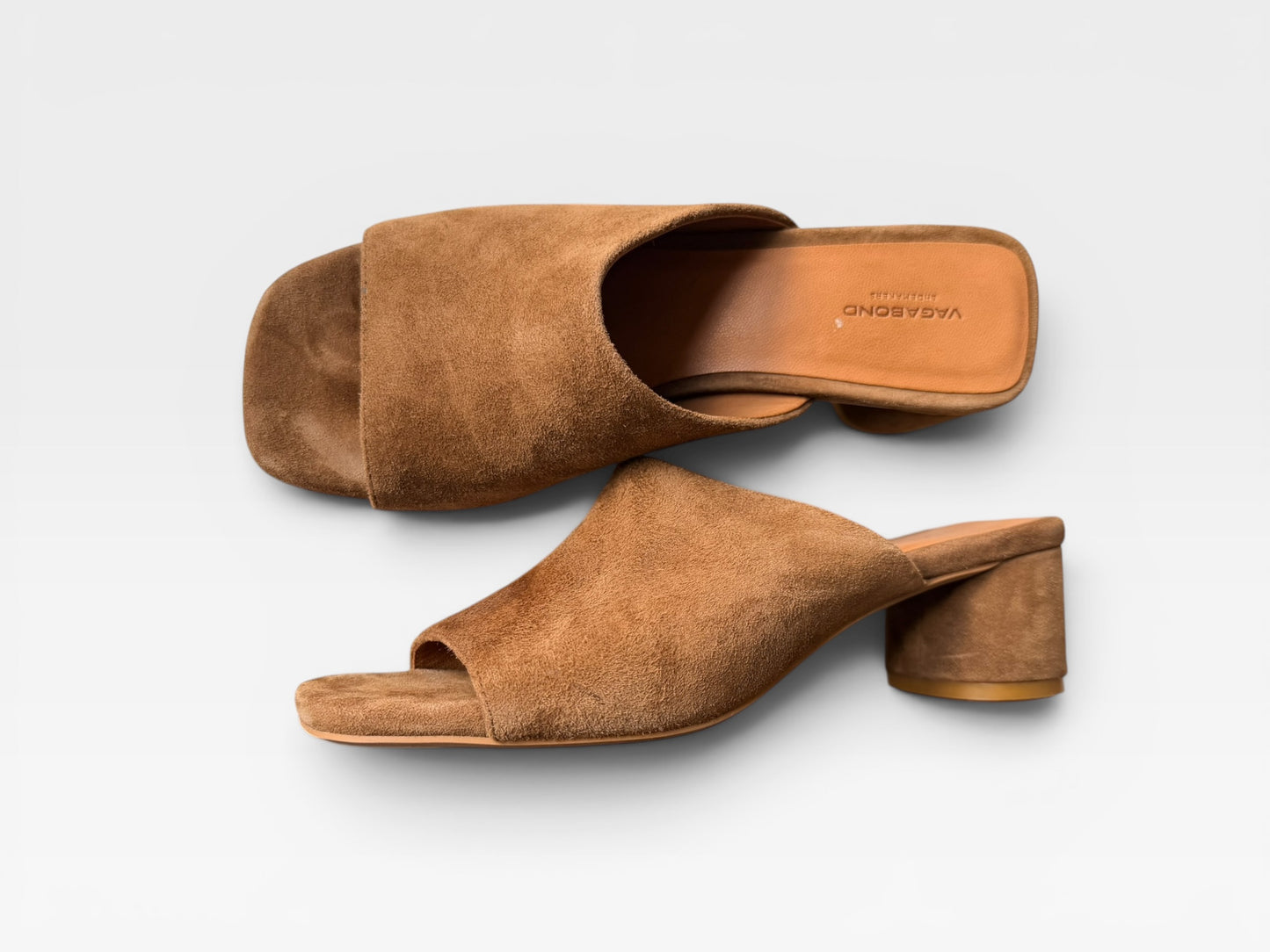 BROWN SUEDE VAGABOND BLOCK HEEL (ORG. $130) 36