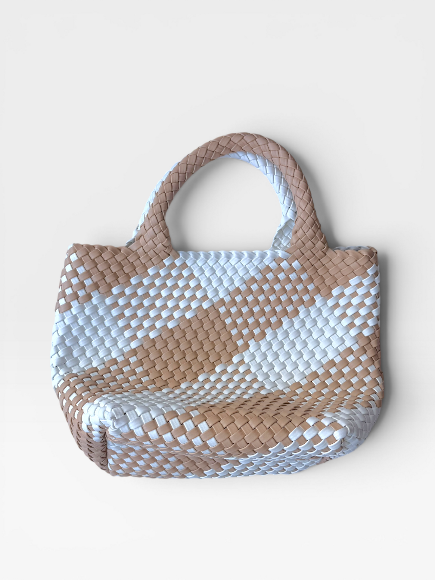 TAN/WHITE WOVEN PURSE