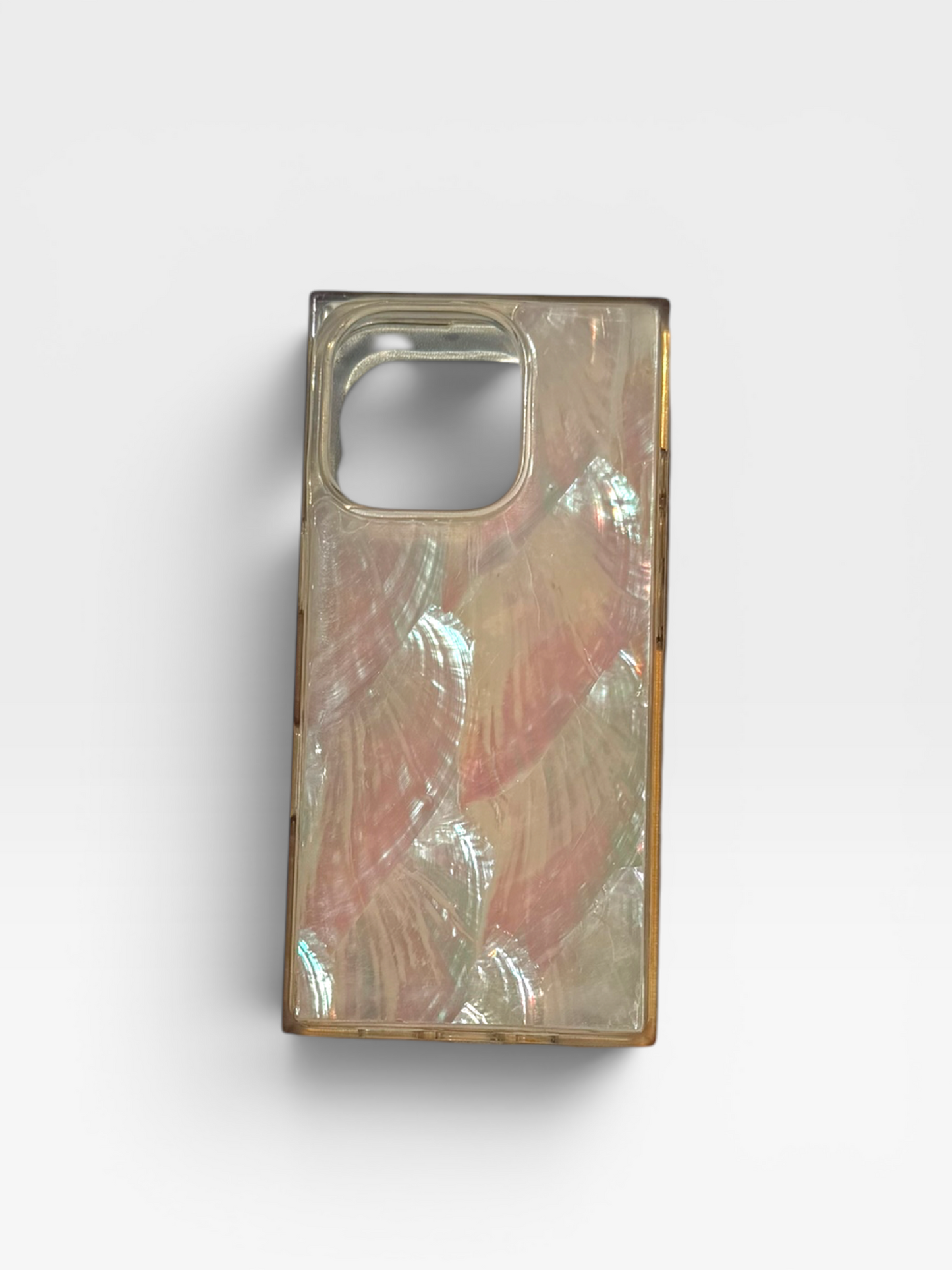 PEARL "FLAUNT" PHONE CASE (iphone 16pro)