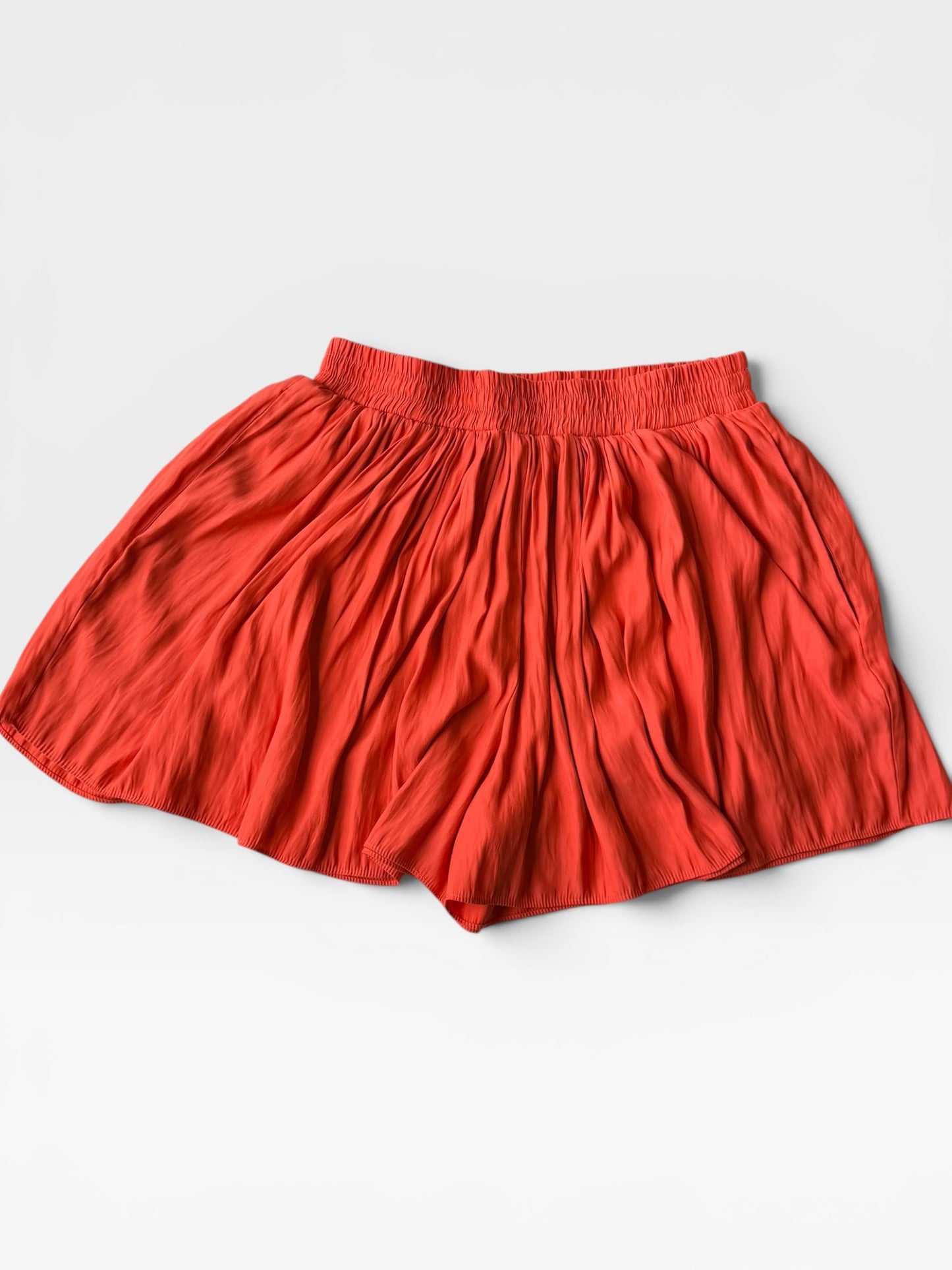 ORANGE BCBG SHORTS XXS