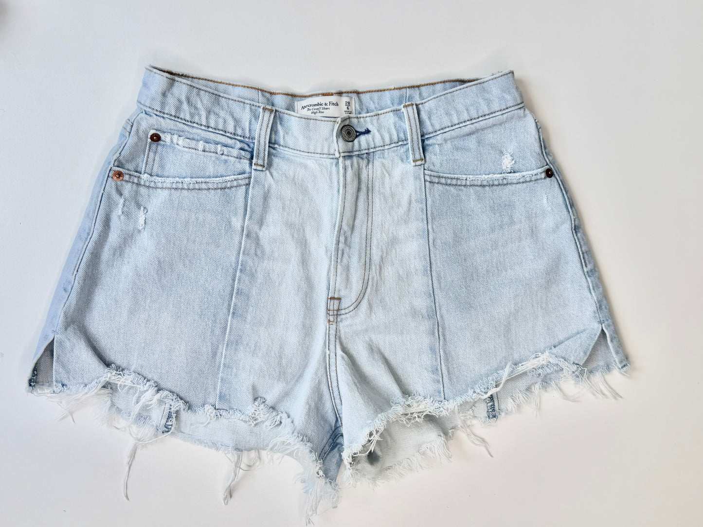 ABERCOMBIE SHORTS 28