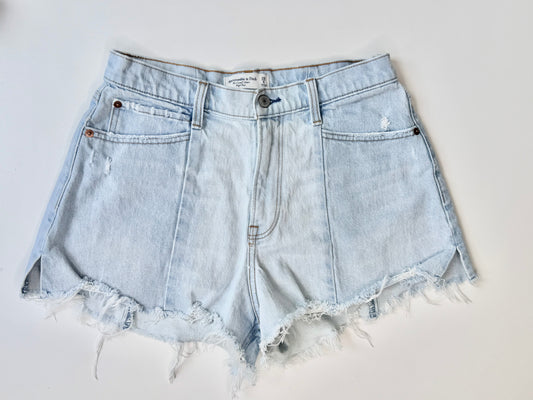 ABERCOMBIE SHORTS 28
