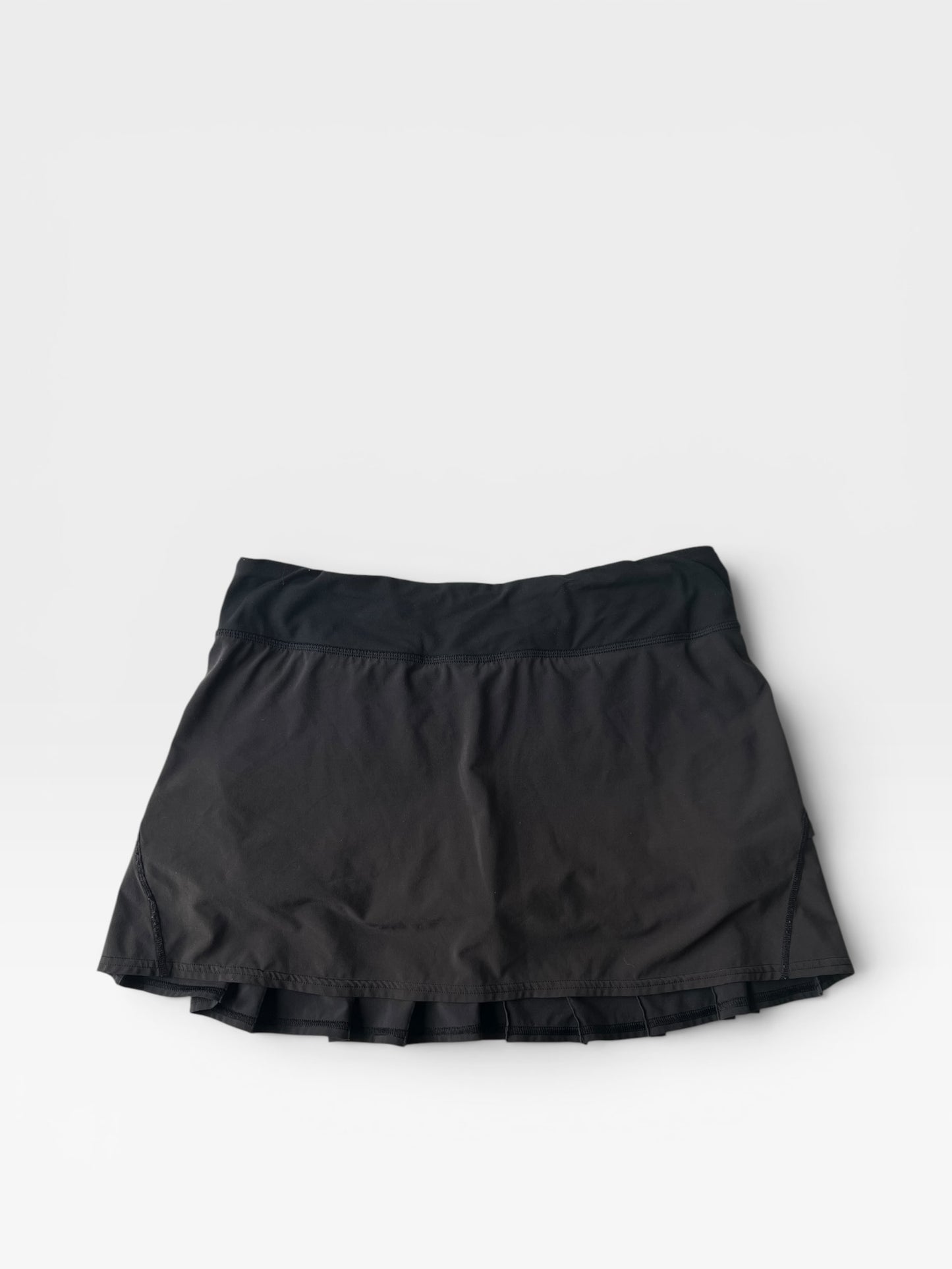 BLACK LULULEMON SKIRT 8