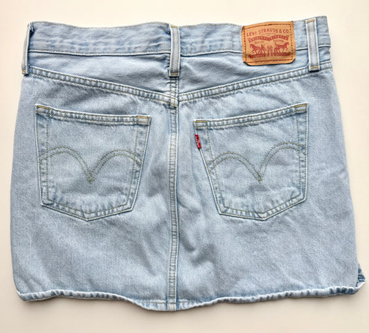 LEVI DENIM SKIRT 28