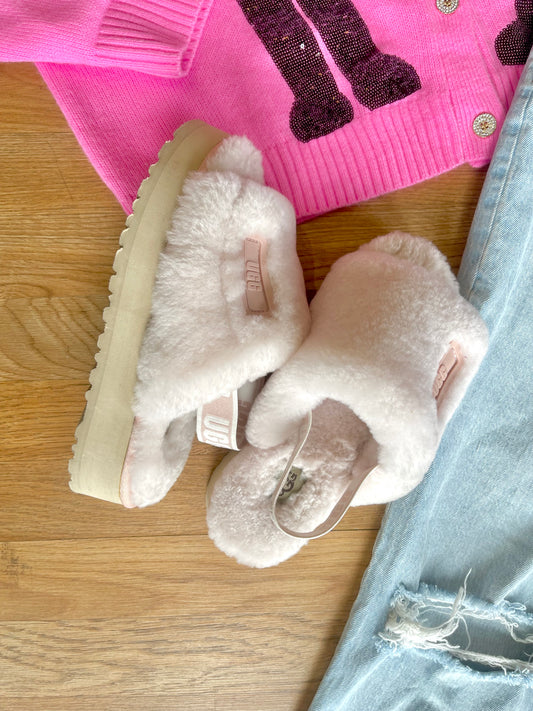 UGG SLIPPERS (8)