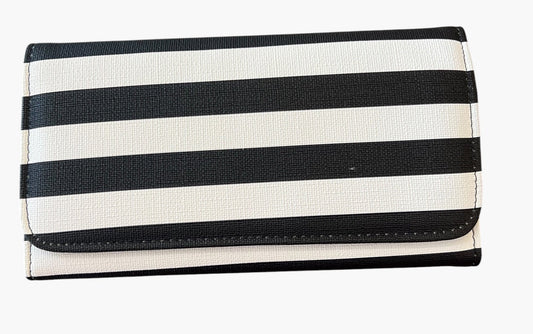 BLACK/WHITE KUT WALLET