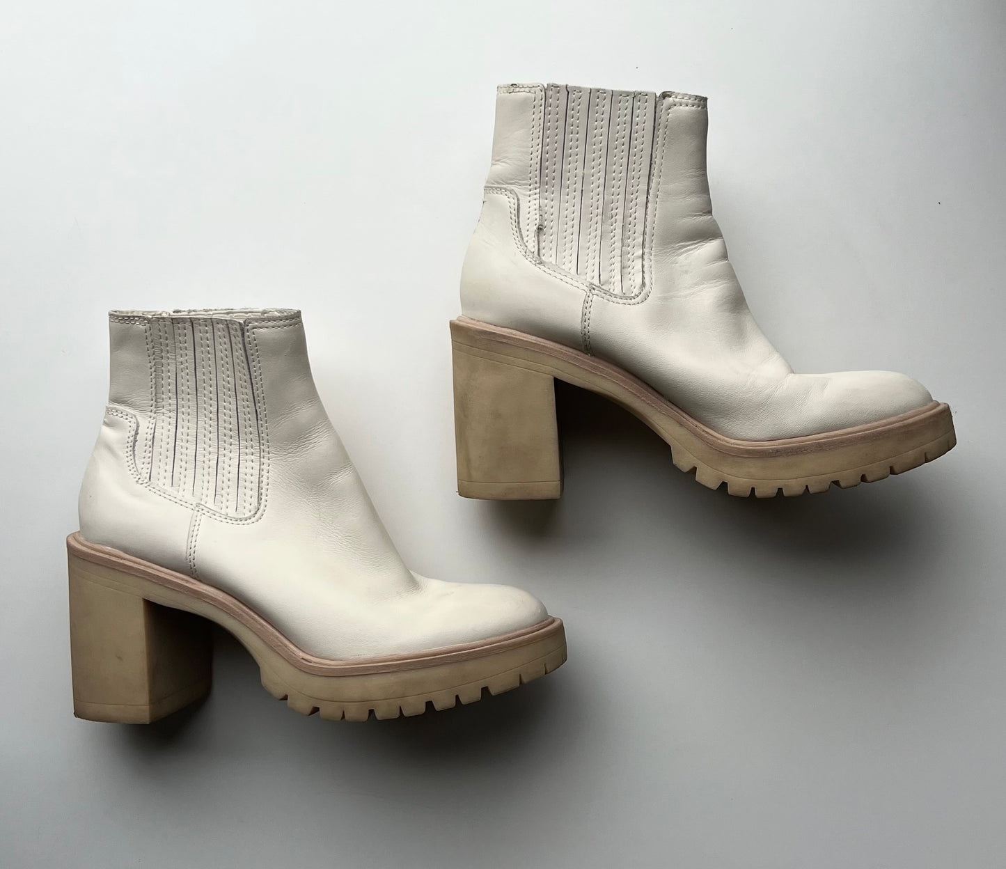 DOLCE VITA BOOTS 9.5